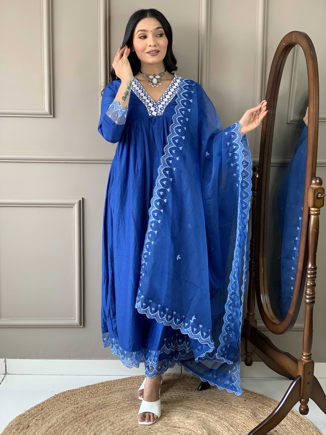 SHOPONBIT Women Ethnic Motifs Embroidered Regular Mirror Work Kurti with Trousers & With Dupatta, Blue
SHOPONBIT Women Ethnic Motifs Embroidered Regular Mirror Work Kurti with Trousers & With Dupatta, Blue