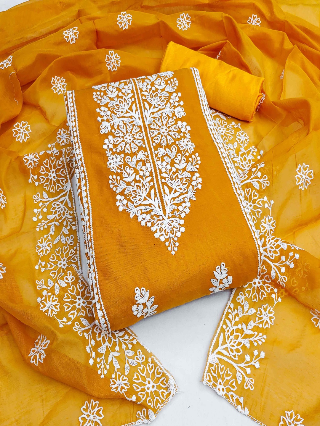 Maroosh Floral Embroidered Thread Work Chanderi Cotton Unstitched Dress Material, Yellow
Maroosh Floral Embroidered Thread Work Chanderi Cotton Unstitched Dress Material, Yellow
