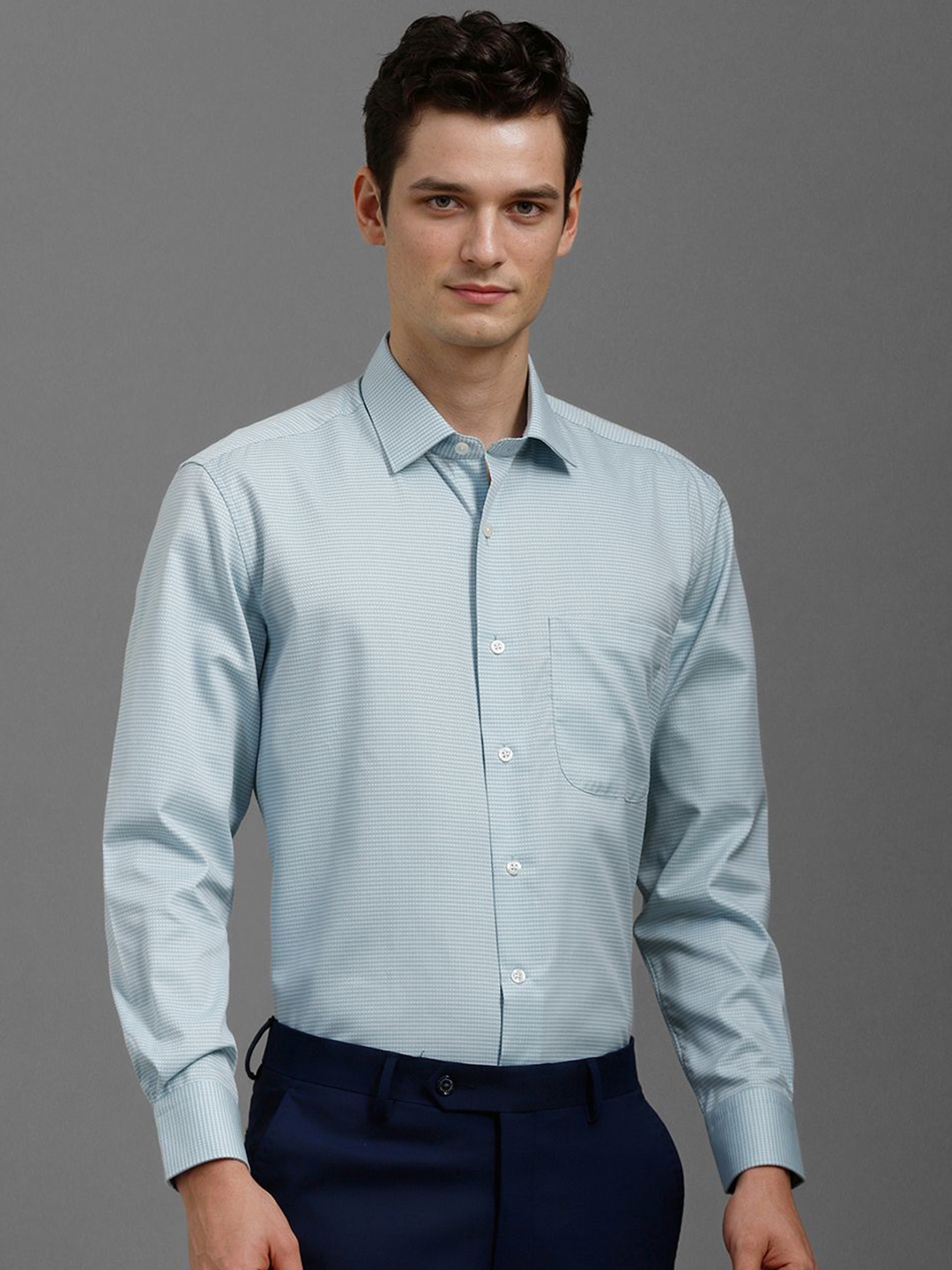 Luxure by Louis Philippe Men Classic Fit Geometric Printed Cotton Formal Shirt, Blue
Luxure by Louis Philippe Men Classic Fit Geometric Printed Cotton Formal Shirt, Blue