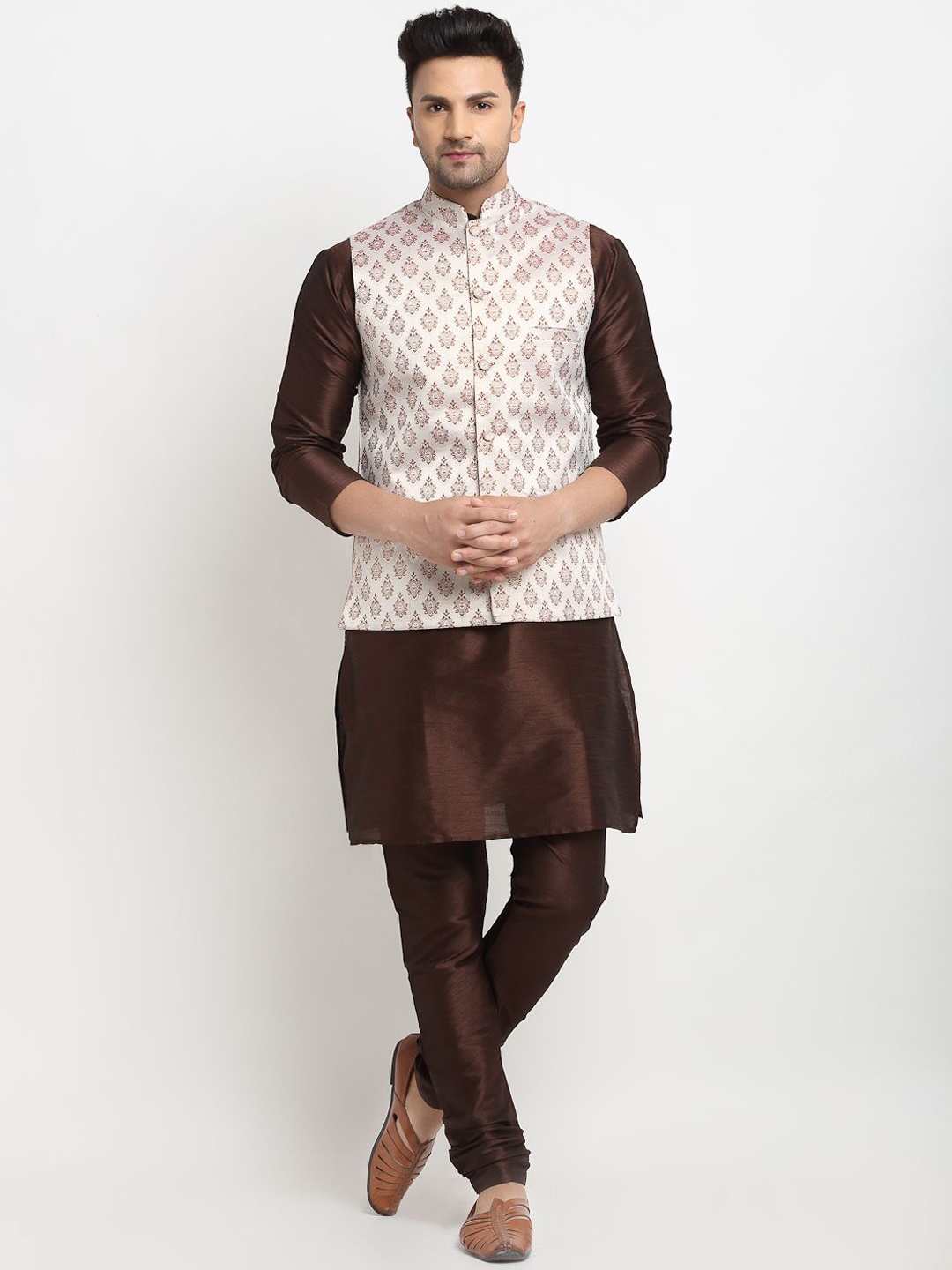 Kaifoo Mandarin Collar Long Sleeves Straight Kurta with Churidar & Nehru Jacket, Beige
Kaifoo Mandarin Collar Long Sleeves Straight Kurta with Churidar & Nehru Jacket, Beige