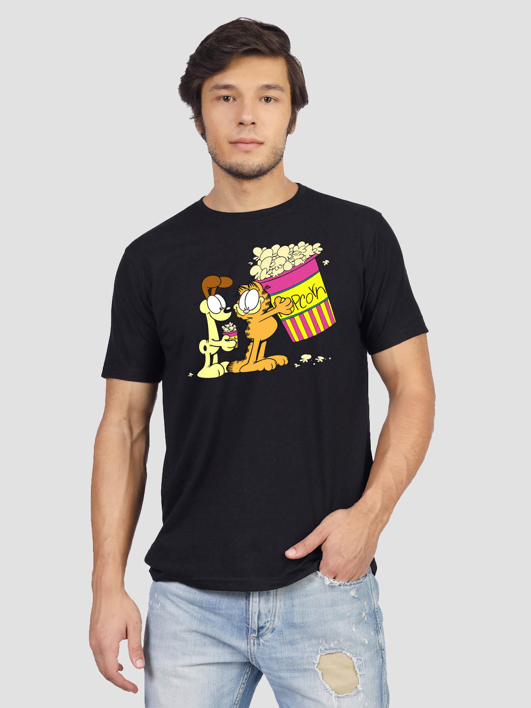 Greylongg Men Garfield Graphic Printed Round Neck T-shirt, Black 
Greylongg Men Garfield Graphic Printed Round Neck T-shirt, Black