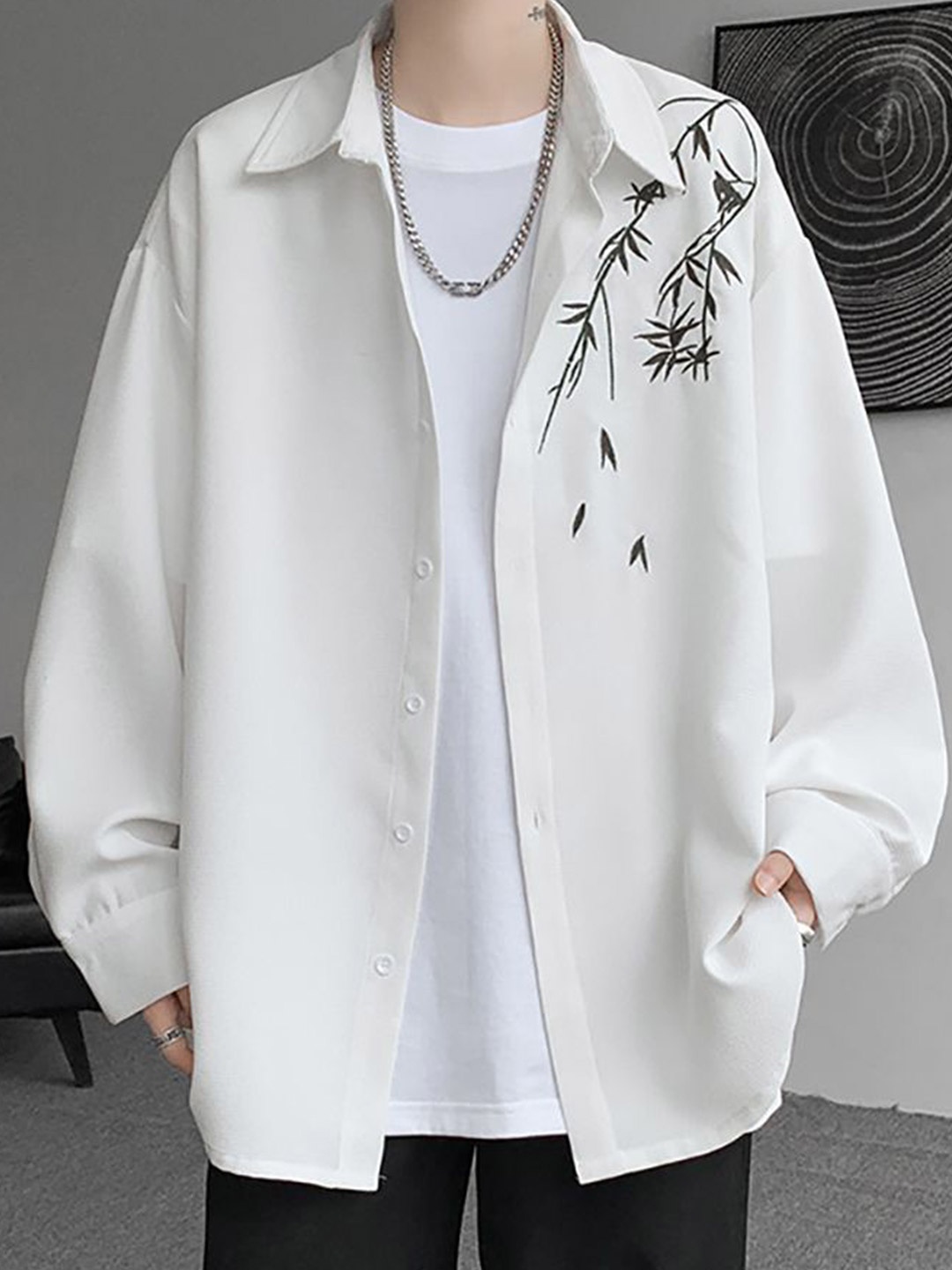 StyleCast x Revolte Men Oversized Fit Spread Collar Floral Printed Casual Shirt, White
StyleCast x Revolte Men Oversized Fit Spread Collar Floral Printed Casual Shirt, White