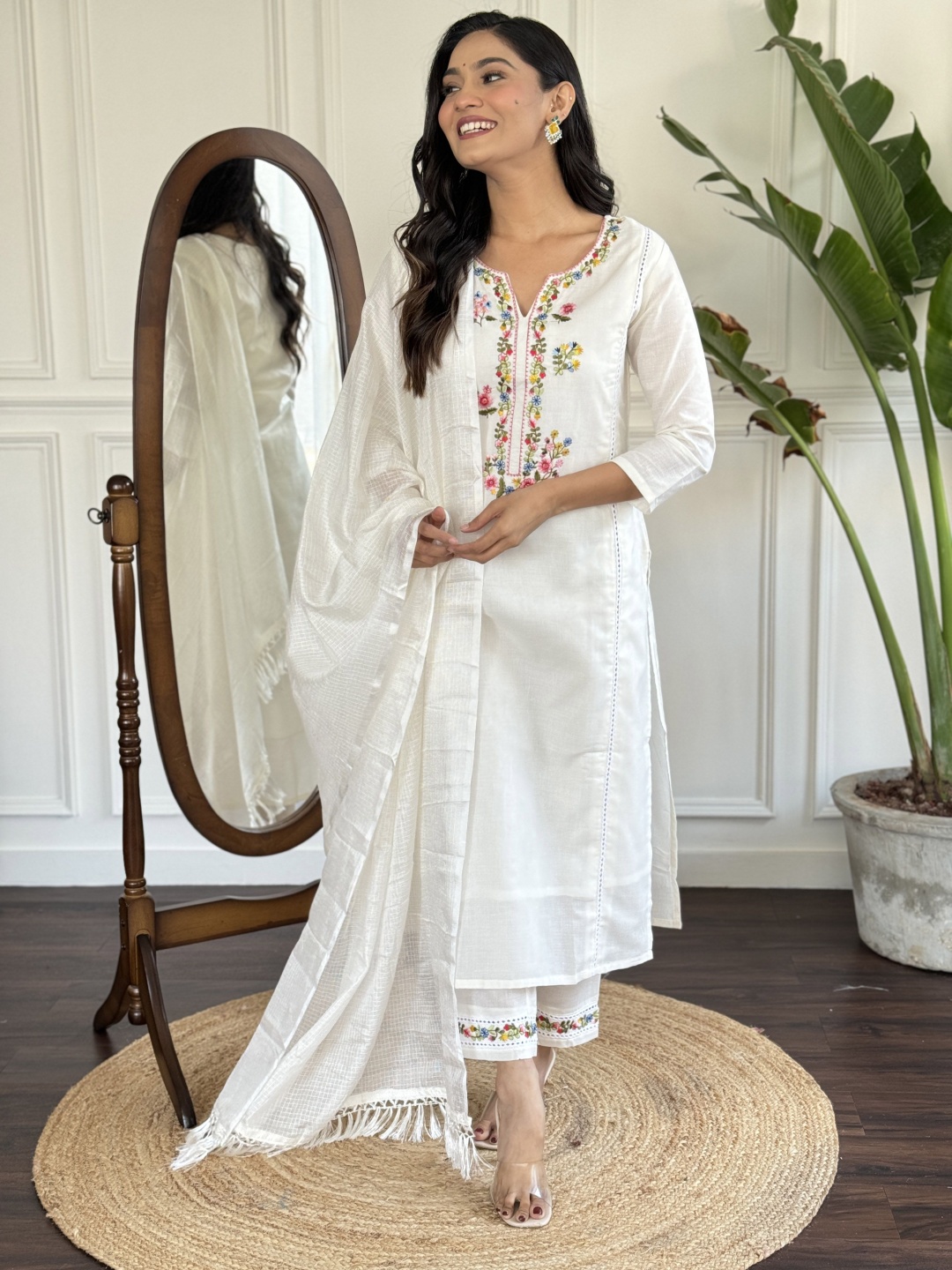 KALINI Floral Embroidered Notch Neck Straight Kurta With Trousers And Dupatta, White
KALINI Floral Embroidered Notch Neck Straight Kurta With Trousers And Dupatta, White