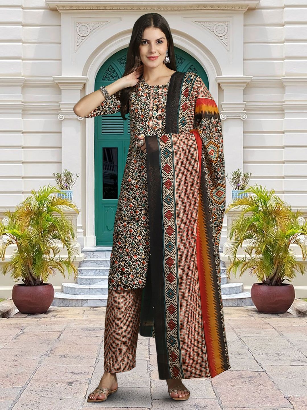 Moda Rapido Ethnic Motifs Printed Round Neck Straight Kurta With Trousers & Dupatta, Black
Moda Rapido Ethnic Motifs Printed Round Neck Straight Kurta With Trousers & Dupatta, Black