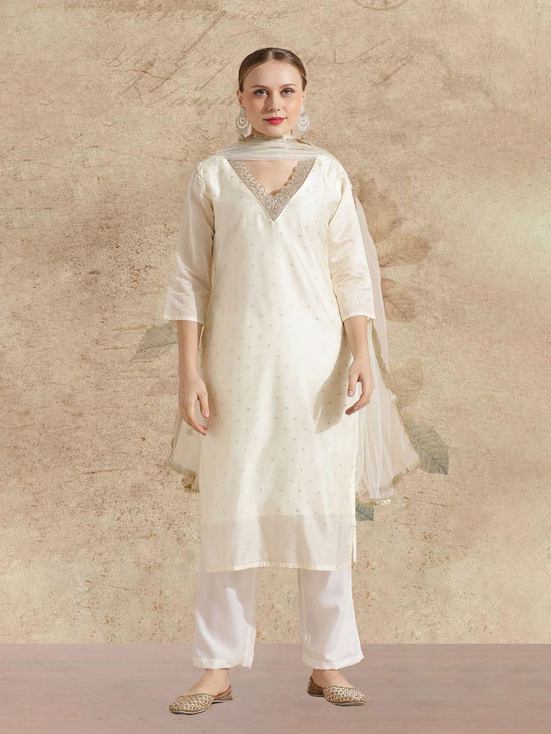 AVANSHEE Woven Design V-Neck Chanderi Cotton Kurta With Trouser And Dupatta, Off white
AVANSHEE Woven Design V-Neck Chanderi Cotton Kurta With Trouser And Dupatta, Off white