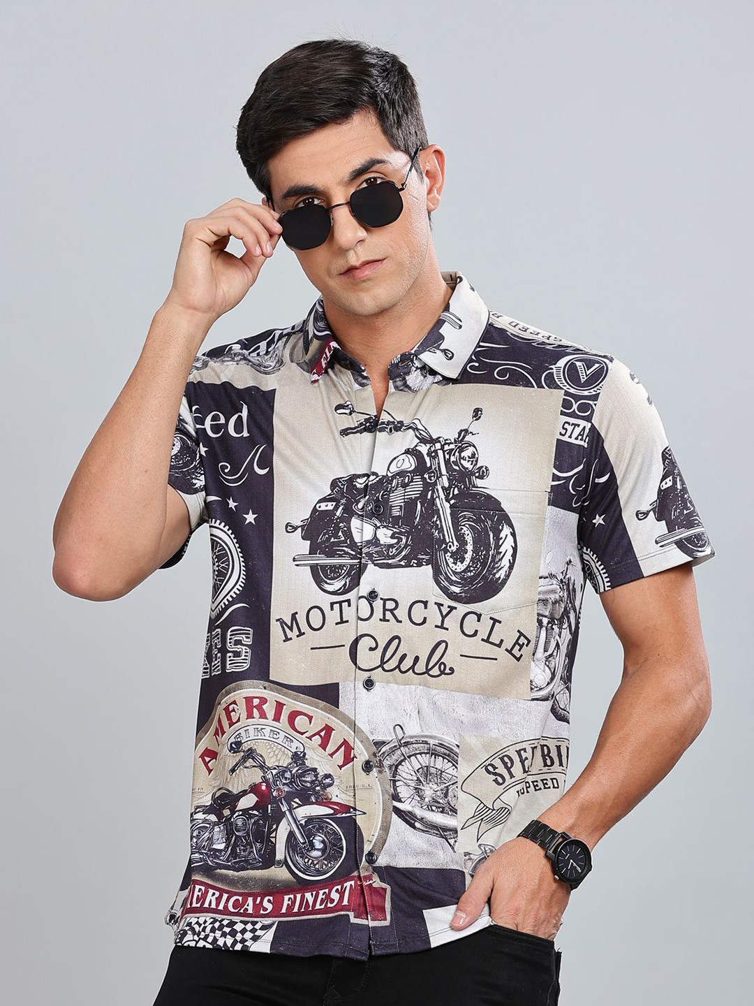 BULLMER Men Standard Opaque Printed Casual Shirt, Beige 
BULLMER Men Standard Opaque Printed Casual Shirt, Beige