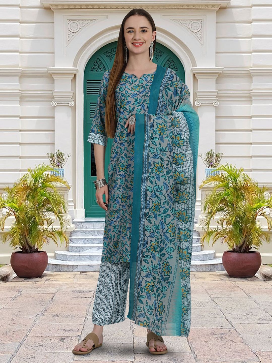 Moda Rapido Floral Printed Notch Neck Straight Kurta With Trouser And Dupatta, Grey
Moda Rapido Floral Printed Notch Neck Straight Kurta With Trouser And Dupatta, Grey