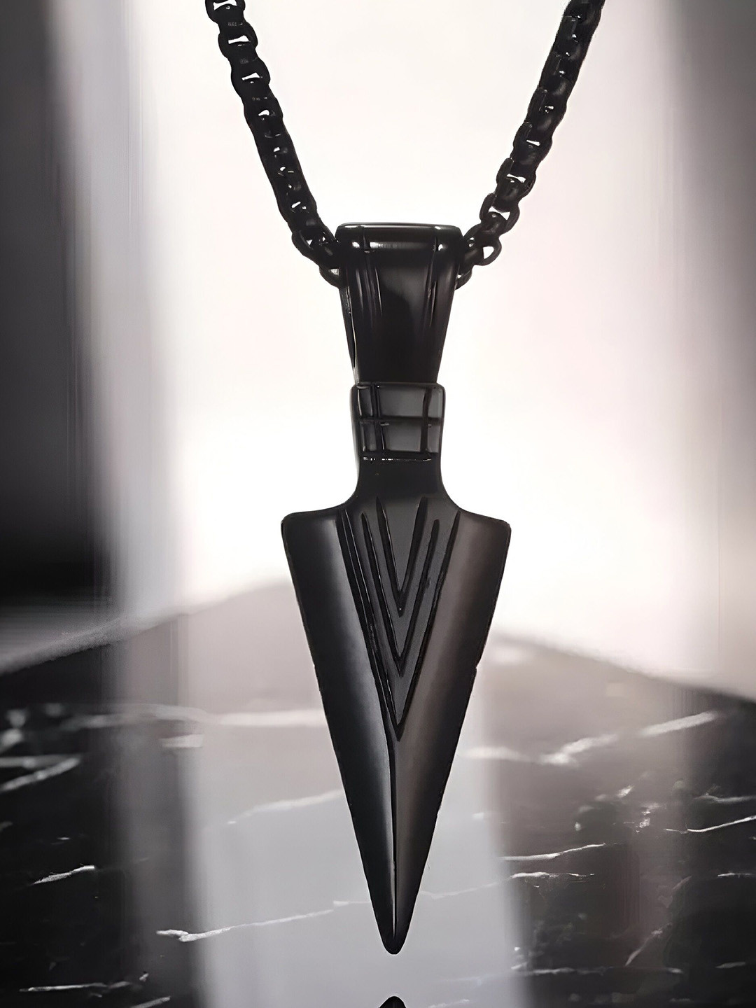 RUHI COLLECTION Rhodium-Plated Stainless Steel Triangle Arrow Pendant with Chain, Black
RUHI COLLECTION Rhodium-Plated Stainless Steel Triangle Arrow Pendant with Chain, Black