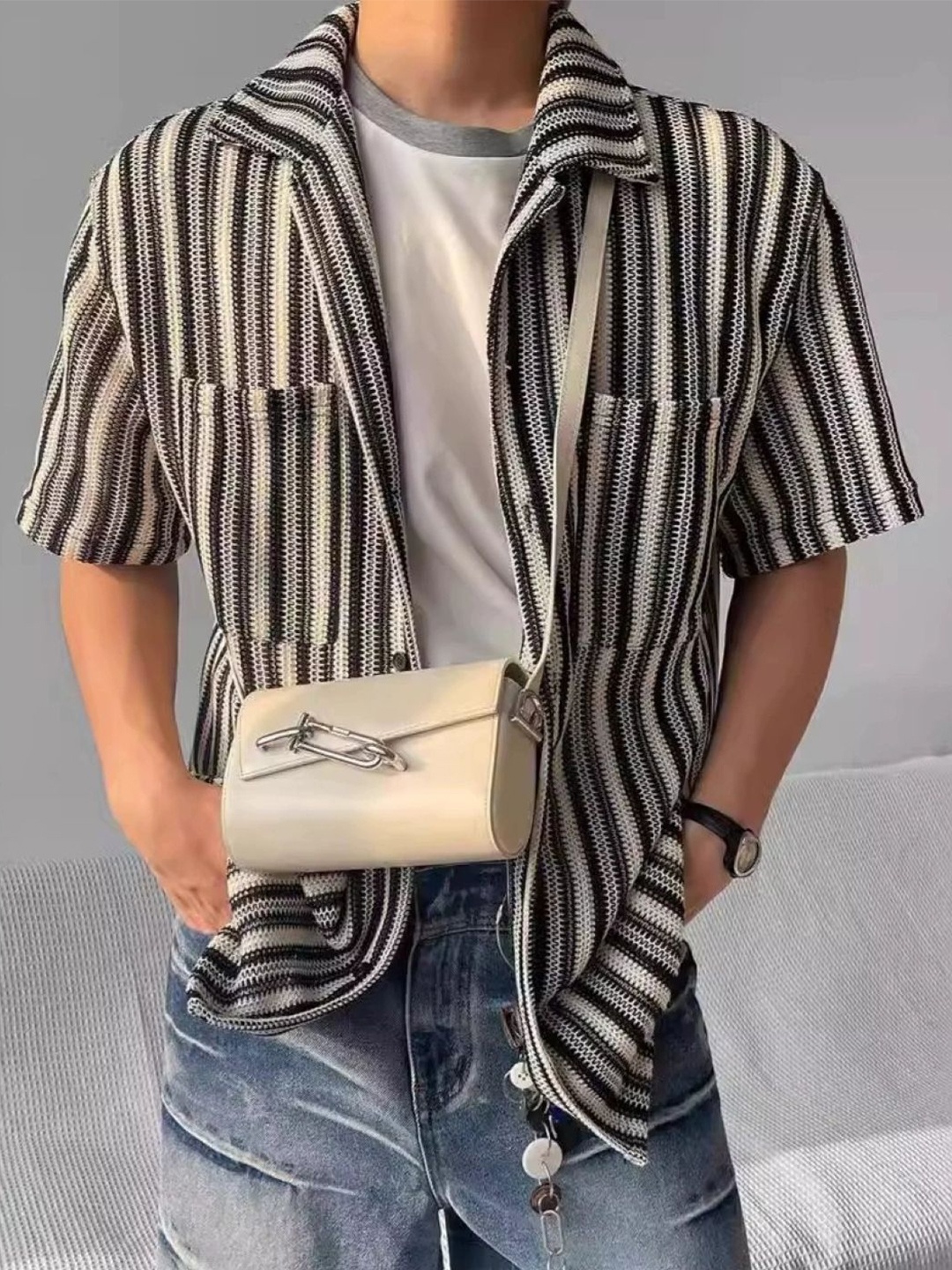 StyleCast Men Standard Fit Spread Collar Vertical Striped Casual Shirt, Black
StyleCast Men Standard Fit Spread Collar Vertical Striped Casual Shirt, Black