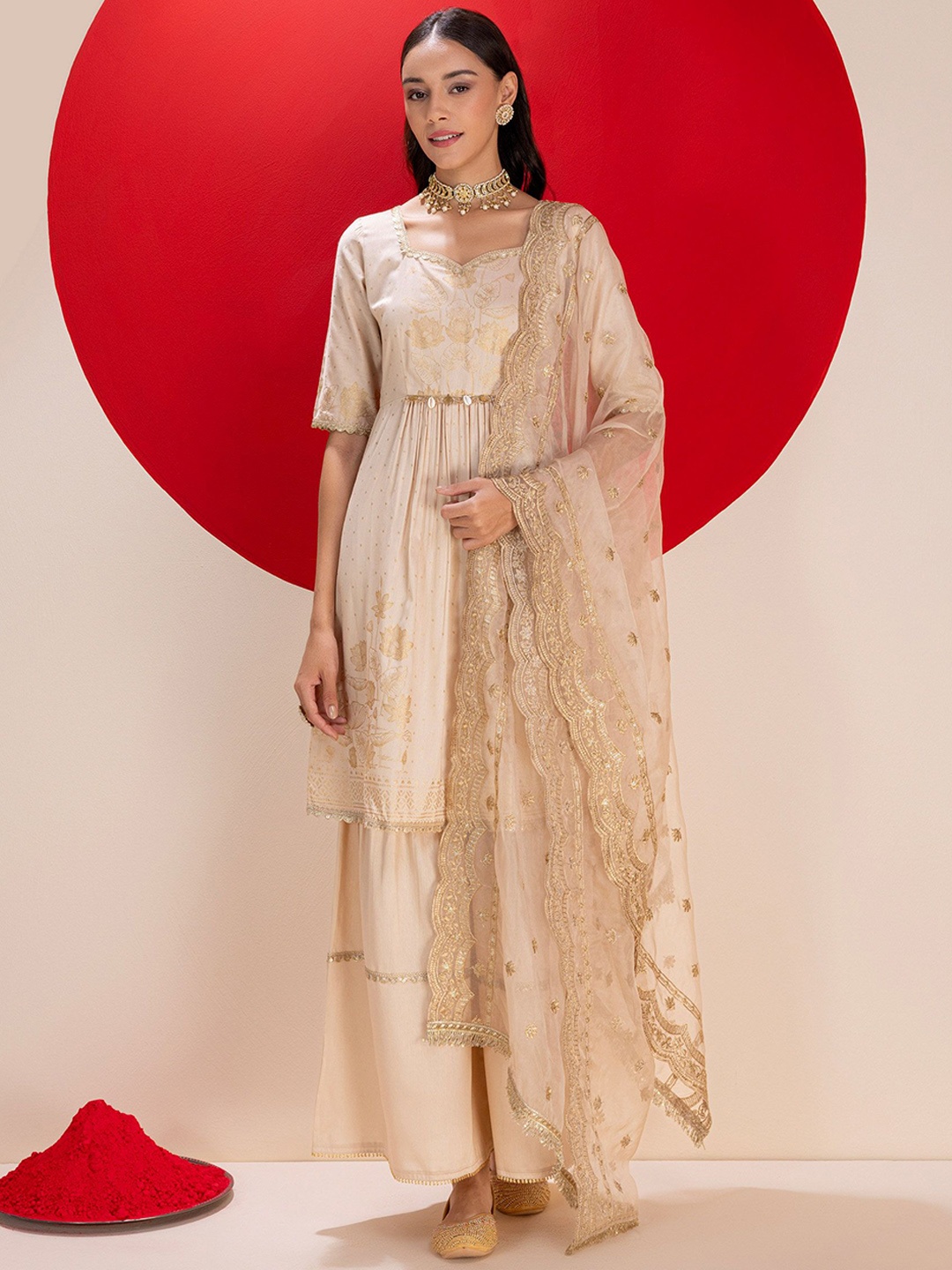 SEW Women Floral Printed Sweetheart Neck Chanderi Cotton Kurta With Sharara And Dupatta, Beige
SEW Women Floral Printed Sweetheart Neck Chanderi Cotton Kurta With Sharara And Dupatta, Beige