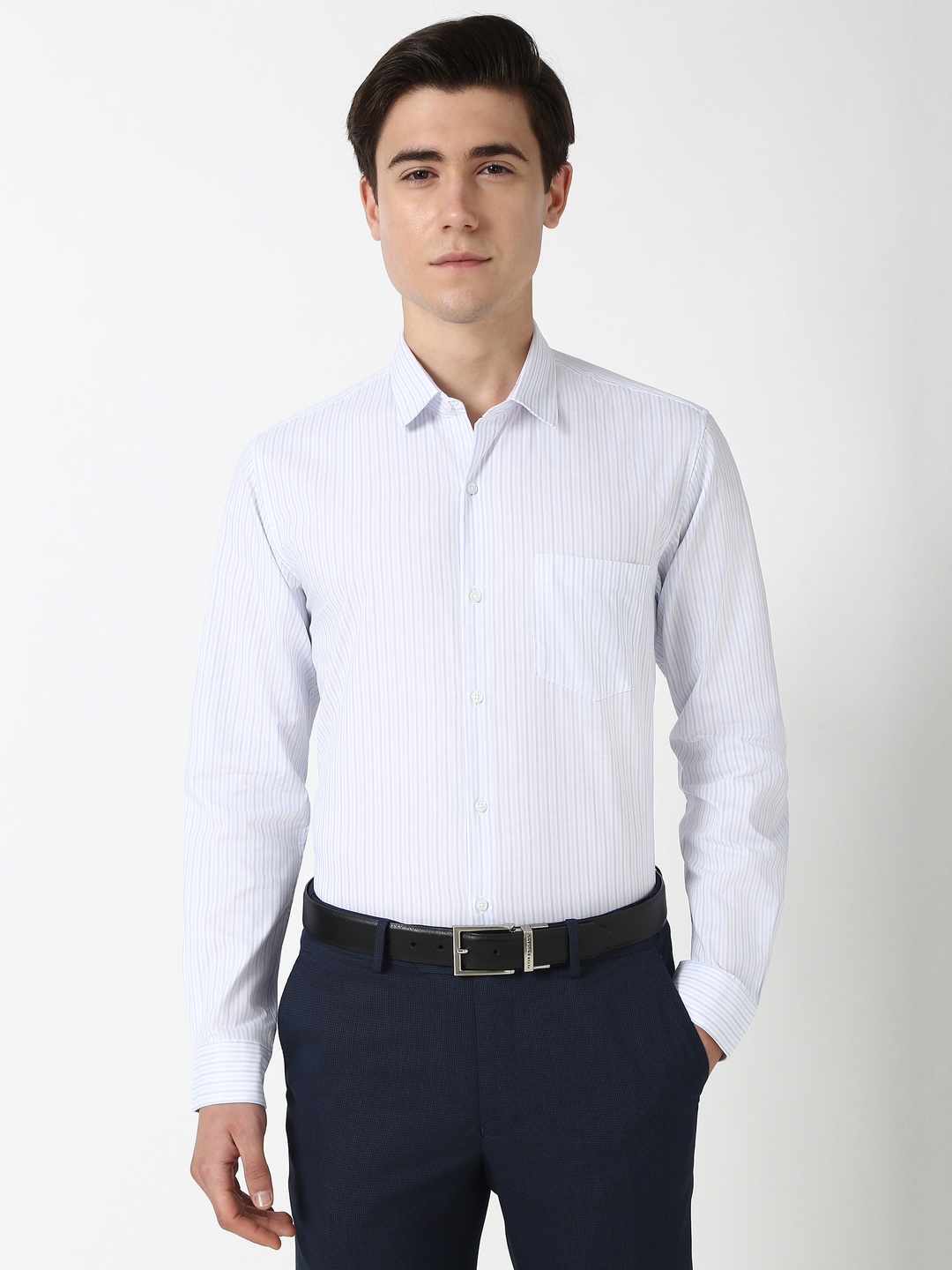 Peter England Men Slim Fit Spread Collar Vertical Striped Cotton Formal Shirt, White
Peter England Men Slim Fit Spread Collar Vertical Striped Cotton Formal Shirt, White