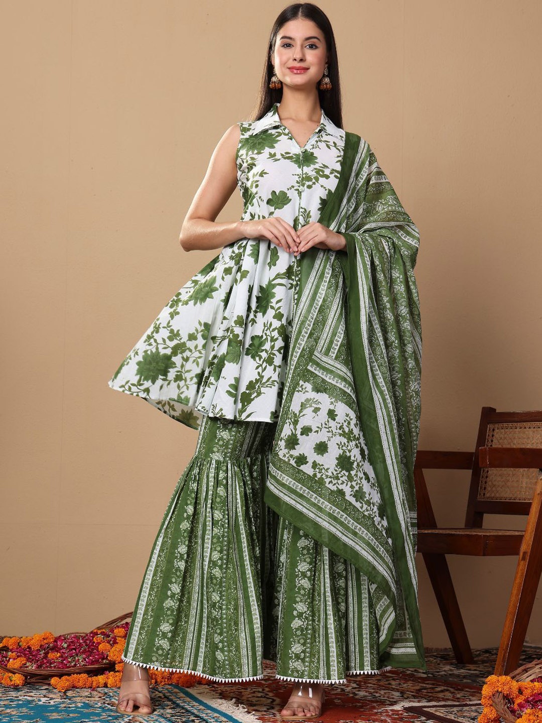 Lative Colours of Fashion Printed Shirt Collar Pure Cotton Kurta with Sharara & Dupatta, White
Lative Colours of Fashion Printed Shirt Collar Pure Cotton Kurta with Sharara & Dupatta, White