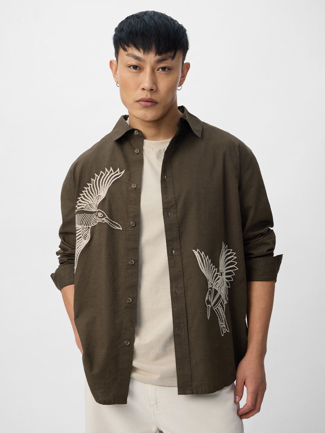 The Souled Store Men Relaxed Fit Spread Collar Embroidered Cotton Casual Shirt, Olive
The Souled Store Men Relaxed Fit Spread Collar Embroidered Cotton Casual Shirt, Olive