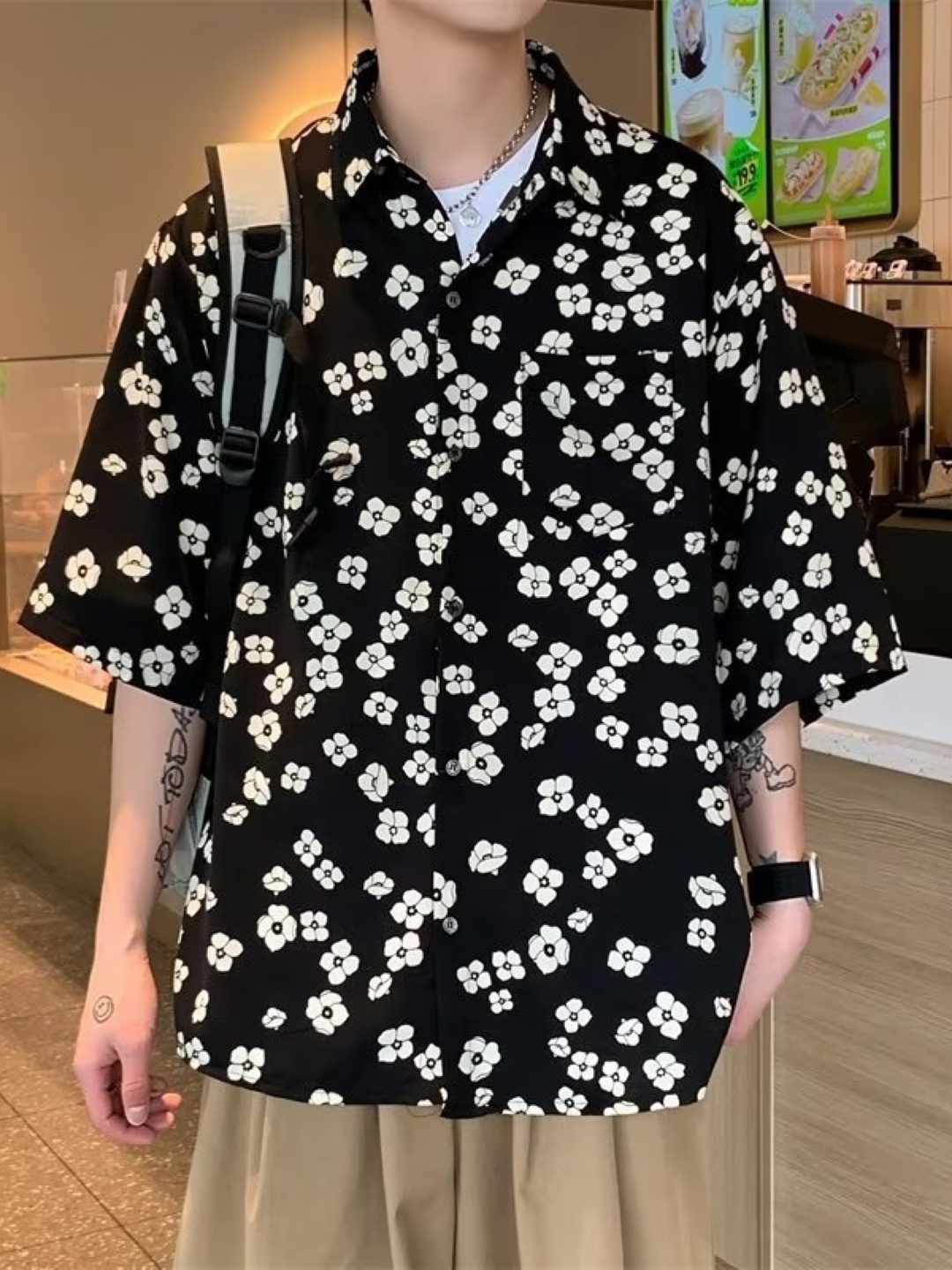 StyleCast Men Standard Oversized Fit Spread Collar Floral Printed Casual Shirt, Black
StyleCast Men Standard Oversized Fit Spread Collar Floral Printed Casual Shirt, Black