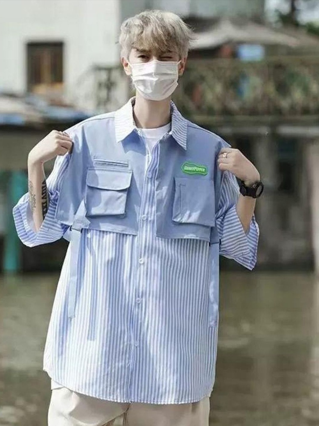 StyleCast Men Standard Oversized Fit Spread Collar Vertical Striped Casual Shirt, Blue
StyleCast Men Standard Oversized Fit Spread Collar Vertical Striped Casual Shirt, Blue