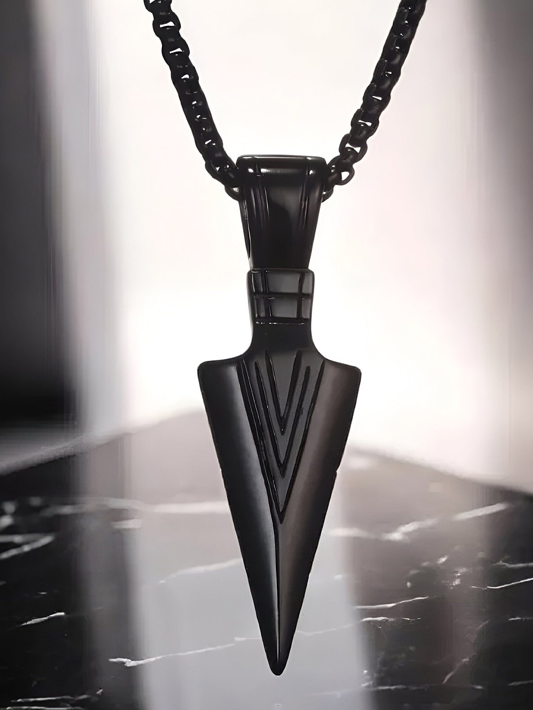 RUHI COLLECTION Rhodium-Plated Stainless Steel Triangle Arrow Pendant with Chain, Black
RUHI COLLECTION Rhodium-Plated Stainless Steel Triangle Arrow Pendant with Chain, Black