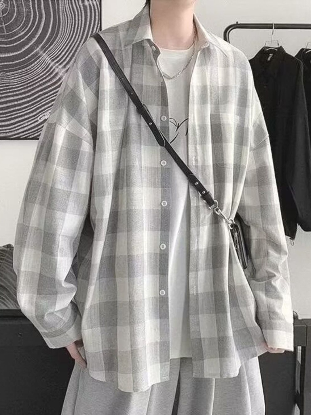 StyleCast Men Standard Oversized Fit Spread Collar Buffalo Checked Casual Shirt, Grey
StyleCast Men Standard Oversized Fit Spread Collar Buffalo Checked Casual Shirt, Grey