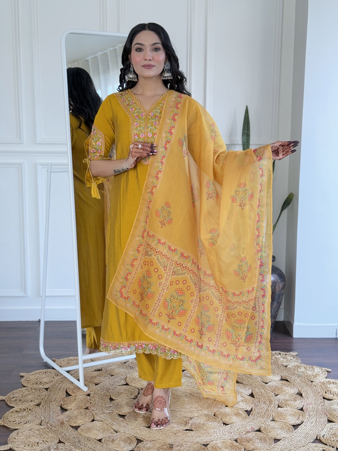 KALINI Floral Embroidered V-Neck Sequinned Straight Kurta With Trousers & Dupatta, Mustard
KALINI Floral Embroidered V-Neck Sequinned Straight Kurta With Trousers & Dupatta, Mustard