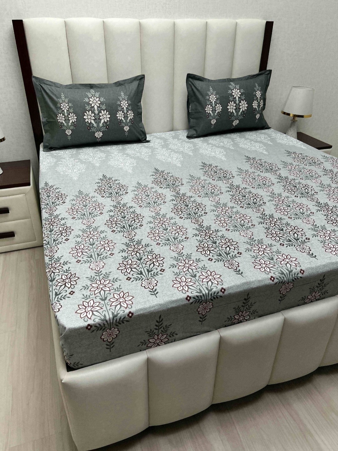 Pure Decor Cotton King Size Double Bed Bedsheet With 2 Pillow Covers 2.74m X 2.74m, Grey
Pure Decor Cotton King Size Double Bed Bedsheet With 2 Pillow Covers 2.74m X 2.74m, Grey