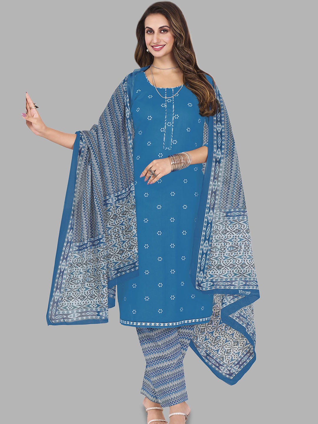 Simmu Women Printed Regular Pure Cotton Kurta with Churidar & With Dupatta, Blue
Simmu Women Printed Regular Pure Cotton Kurta with Churidar & With Dupatta, Blue