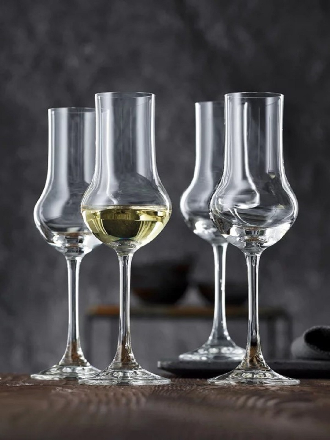 Nachtmann Vivendi Transparent 4 Pieces Crystal Champagne Glasses 
Nachtmann Vivendi Transparent 4 Pieces Crystal Champagne Glasses