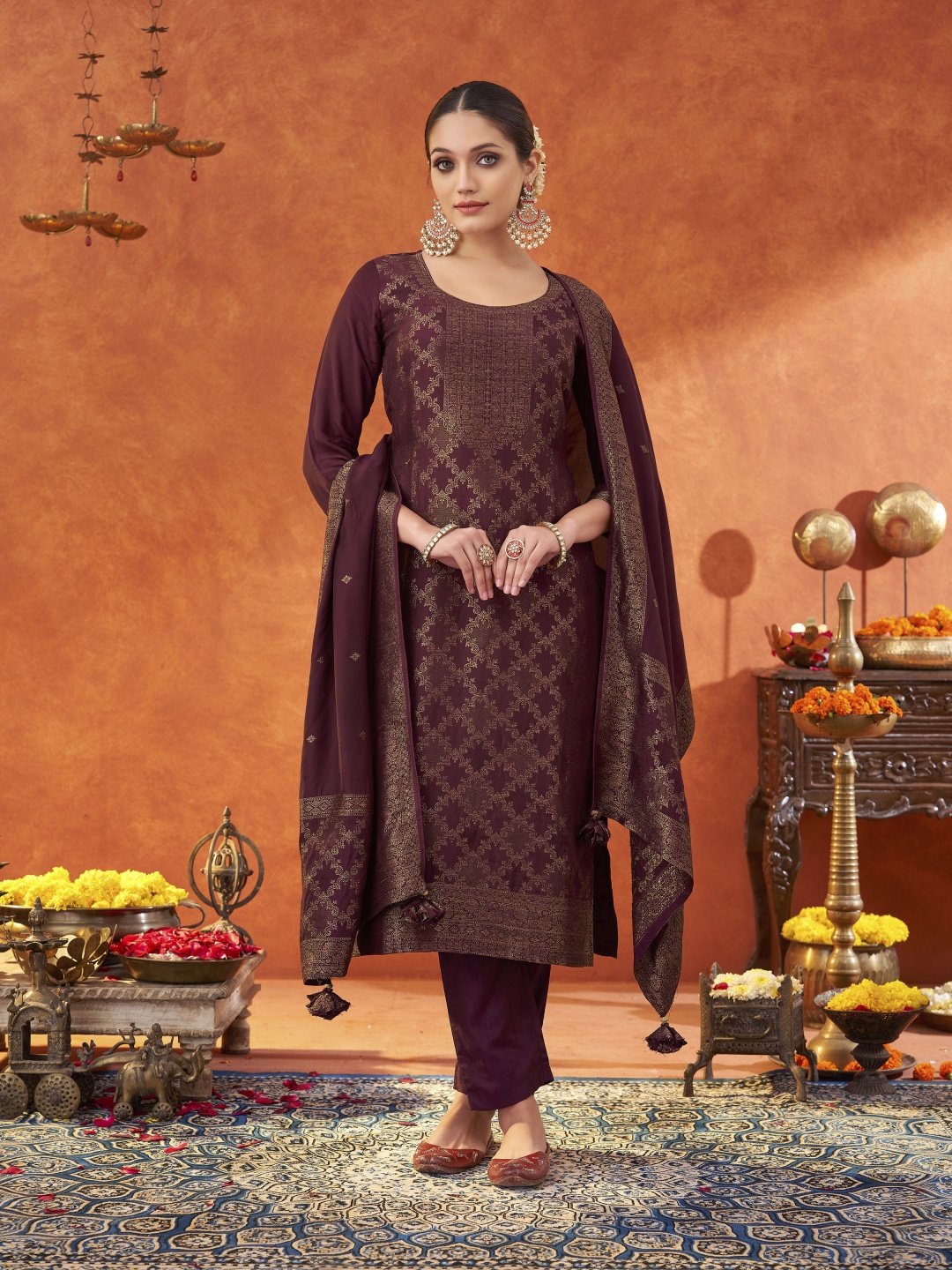 Shaily Ethnic Motifs Woven Design Pure Muslin Straight Kurta with Trousers & Dupatta, Burgundy
Shaily Ethnic Motifs Woven Design Pure Muslin Straight Kurta with Trousers & Dupatta, Burgundy