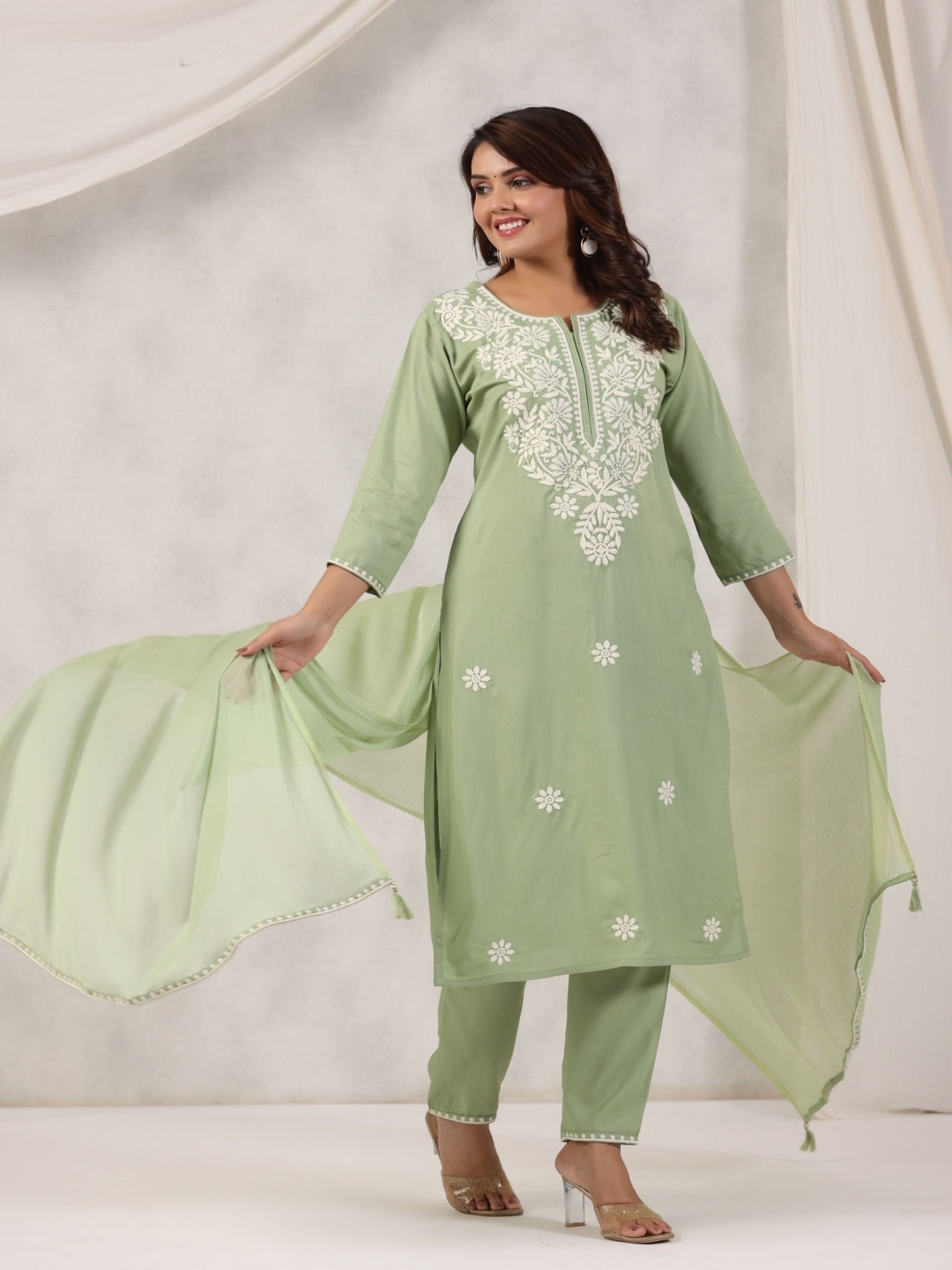 INDYES Women Floral Embroidered Regular Chikankari Kurta with Palazzos & With Dupatta, Green
INDYES Women Floral Embroidered Regular Chikankari Kurta with Palazzos & With Dupatta, Green