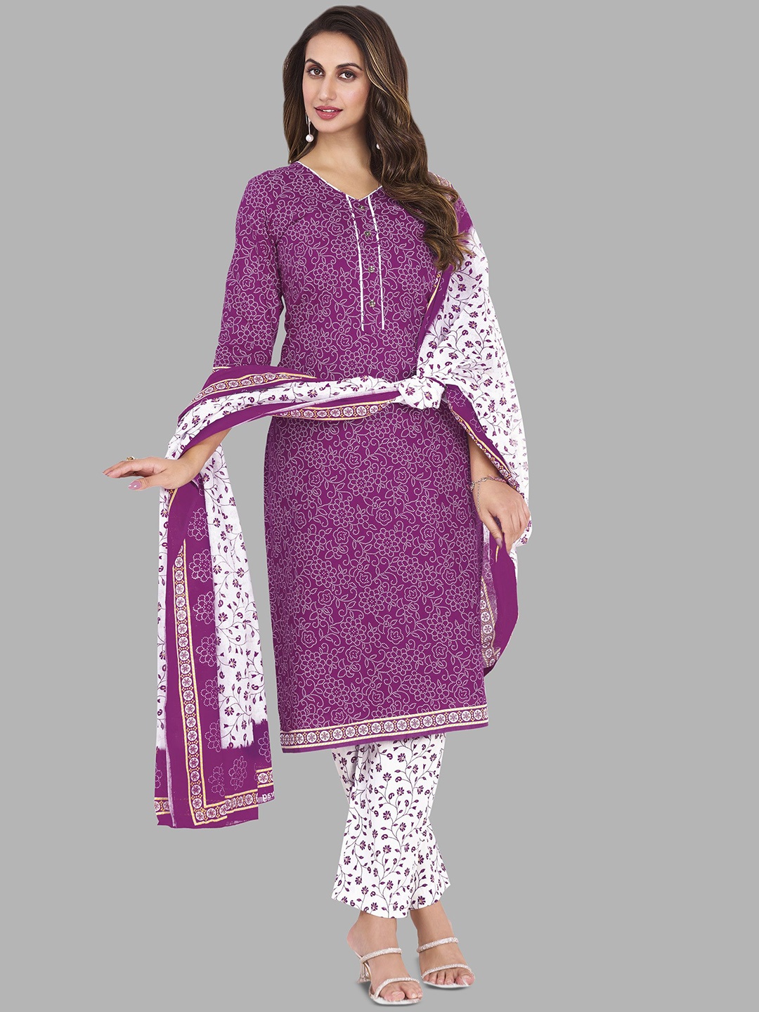 Simmu Floral Printed V-Neck Pure Cotton Straight Kurta With Trouser & Dupatta, Purple
Simmu Floral Printed V-Neck Pure Cotton Straight Kurta With Trouser & Dupatta, Purple