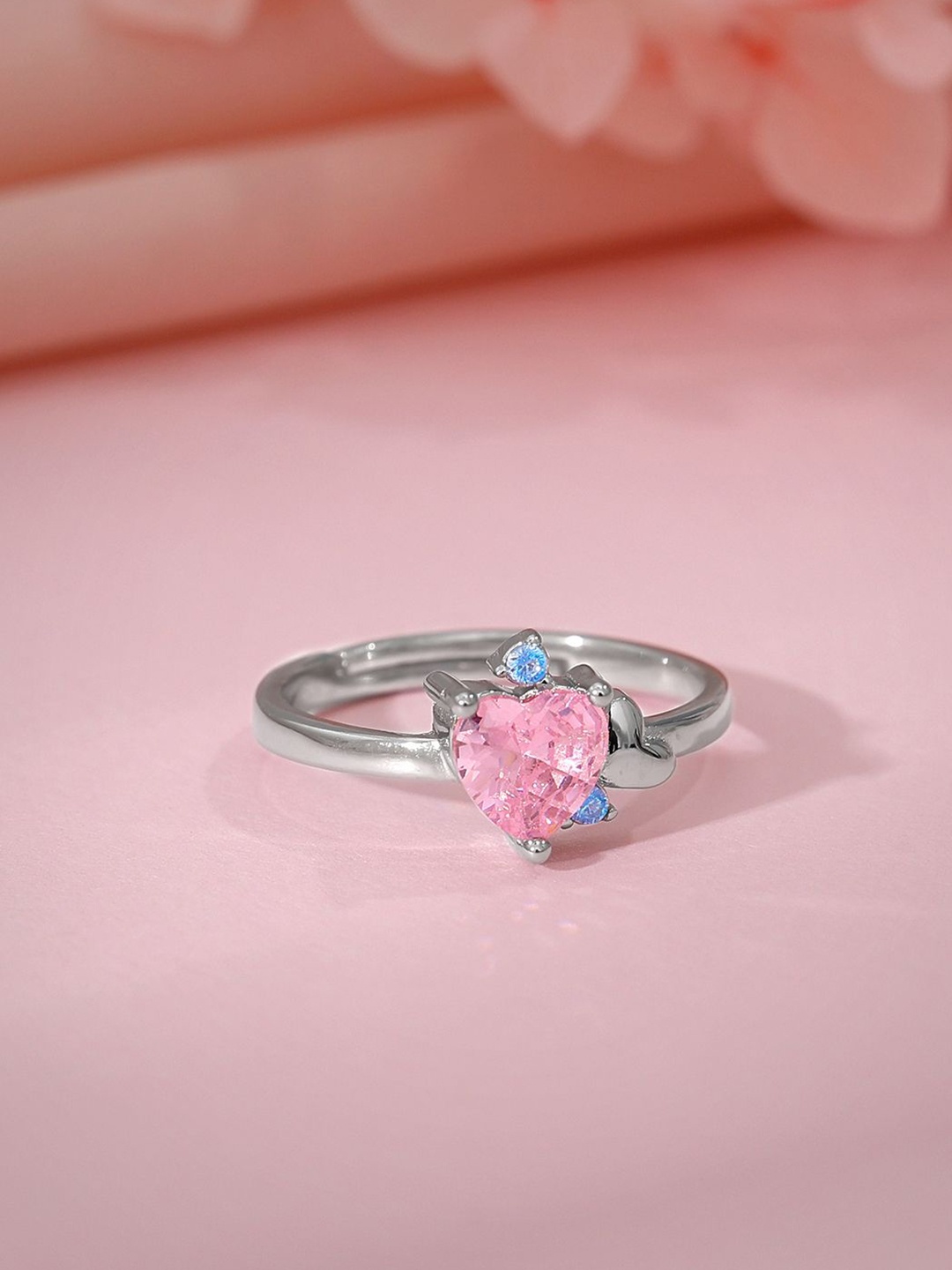 GIVA 925 Sterling Silver Rhodium-Plated Stone Studded Heartina Adjustable Finger Ring
GIVA 925 Sterling Silver Rhodium-Plated Stone Studded Heartina Adjustable Finger Ring