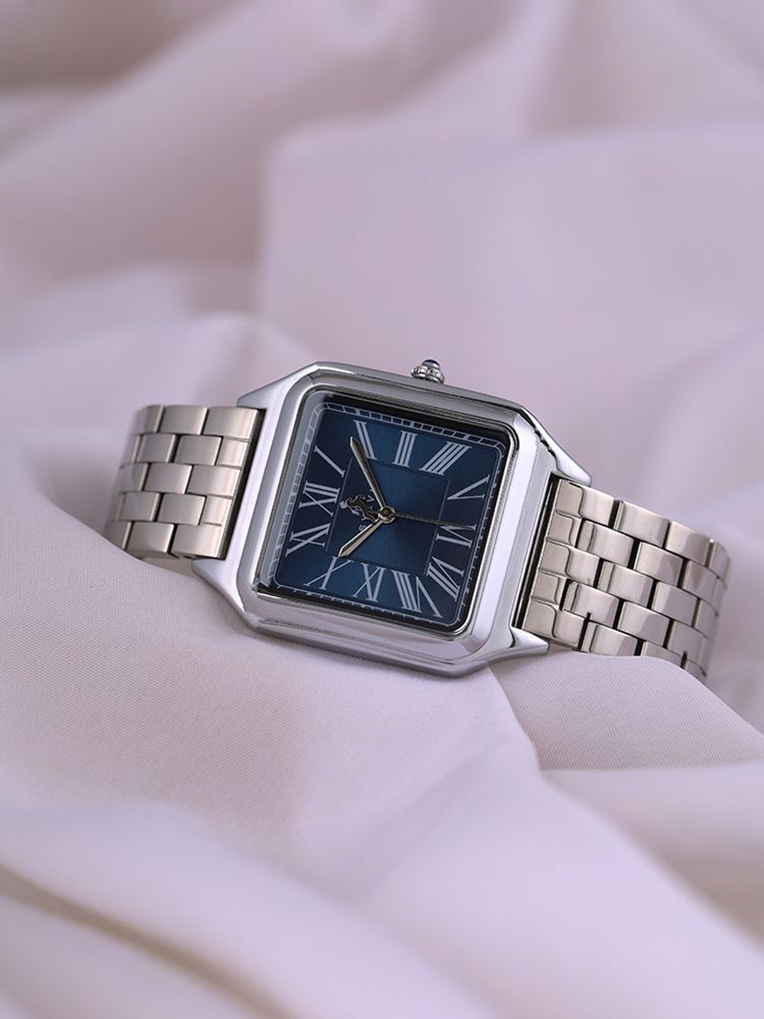 Sylvi Men Patterned Dial & Stainless Steel Straps Analogue Watch opus-blue-silver-metal
Sylvi Men Patterned Dial & Stainless Steel Straps Analogue Watch opus-blue-silver-metal