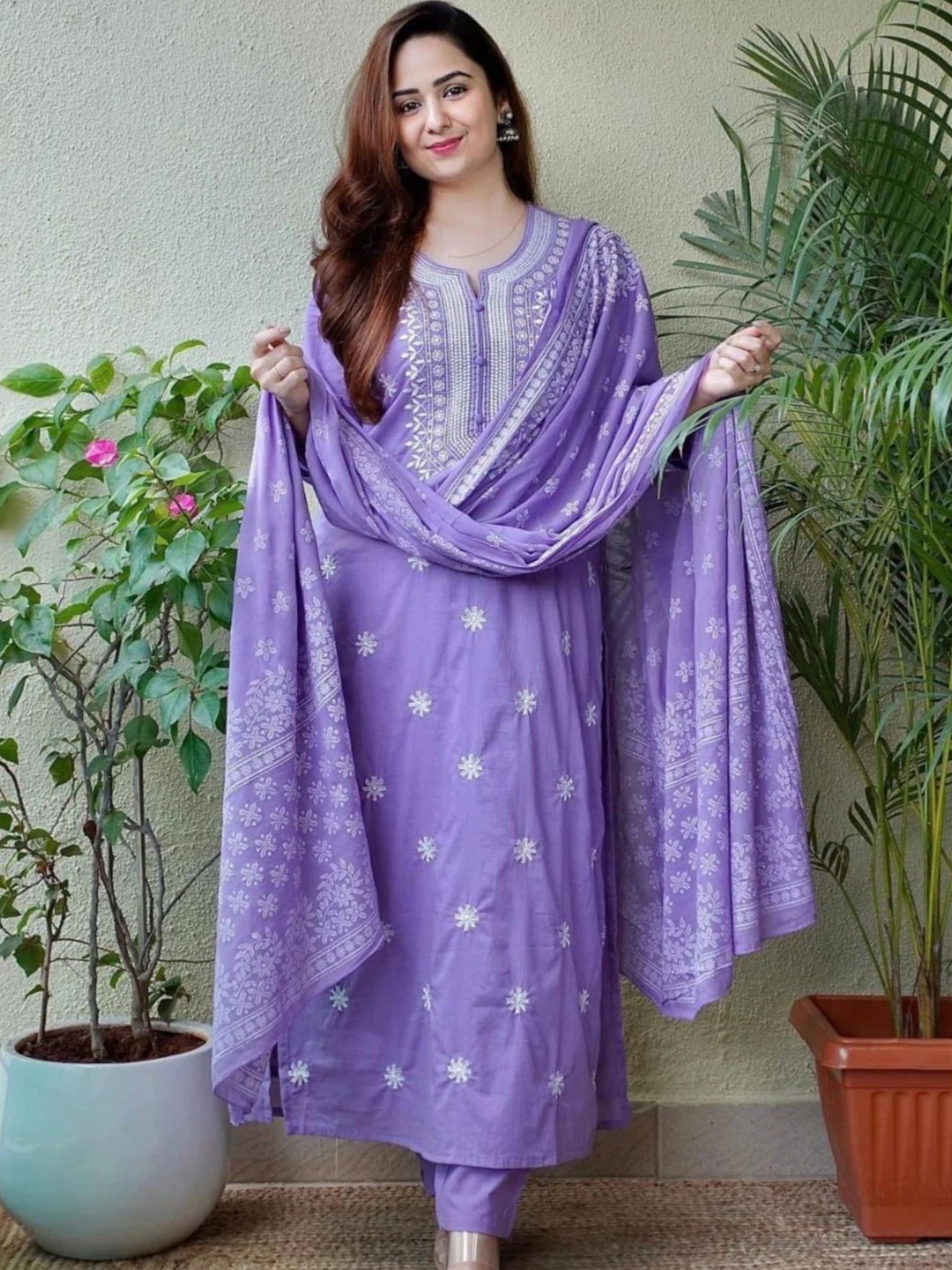 KALINI Floral Embroidered Thread Work Pure Cotton Straight Kurta With Trousers & Dupatta, Lavender
KALINI Floral Embroidered Thread Work Pure Cotton Straight Kurta With Trousers & Dupatta, Lavender