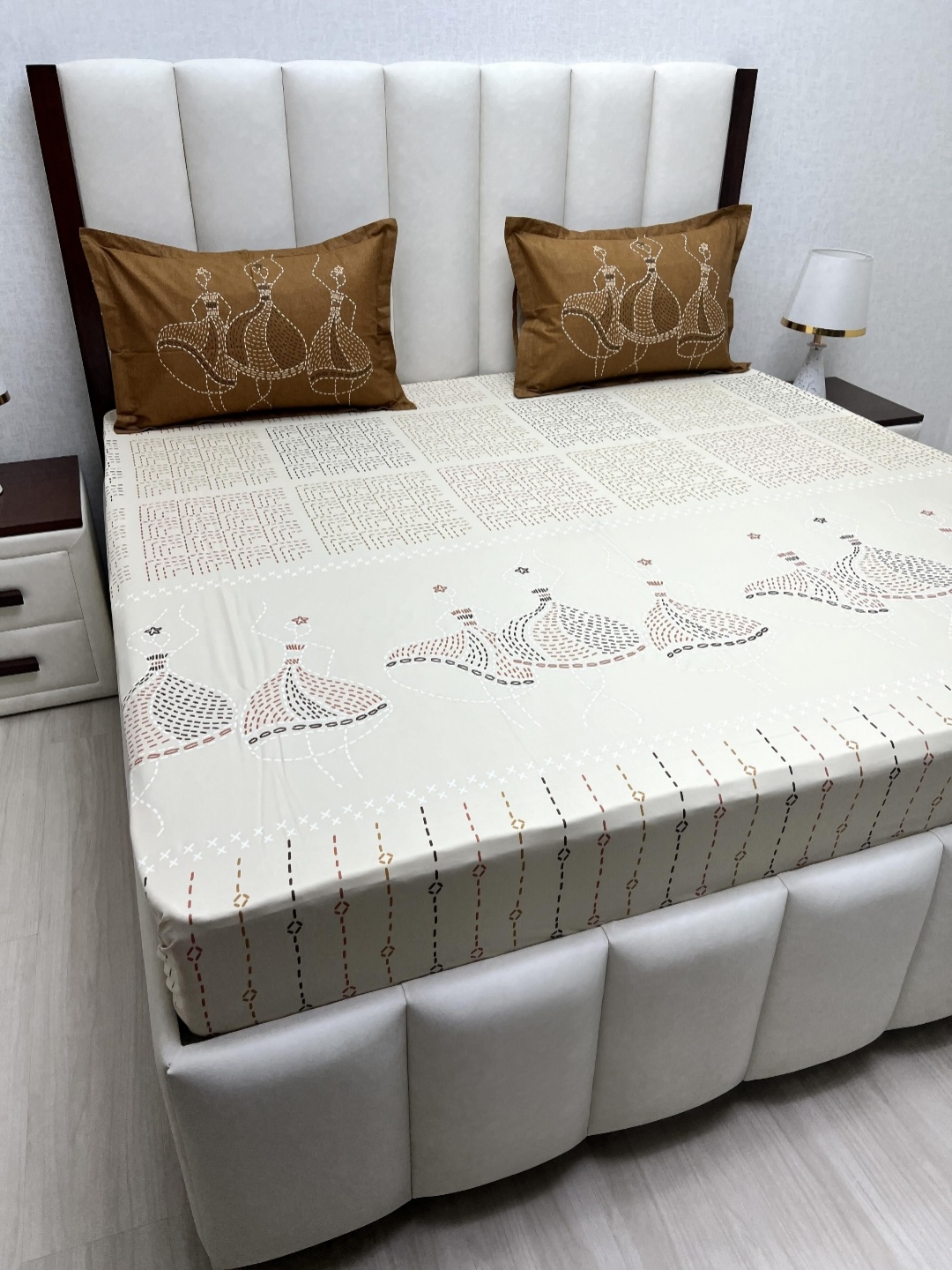 Pure Decor Cotton King Size Double Bed Bedsheet With 2 Pillow Covers 2.74m X 2.74m, Off white
Pure Decor Cotton King Size Double Bed Bedsheet With 2 Pillow Covers 2.74m X 2.74m, Off white