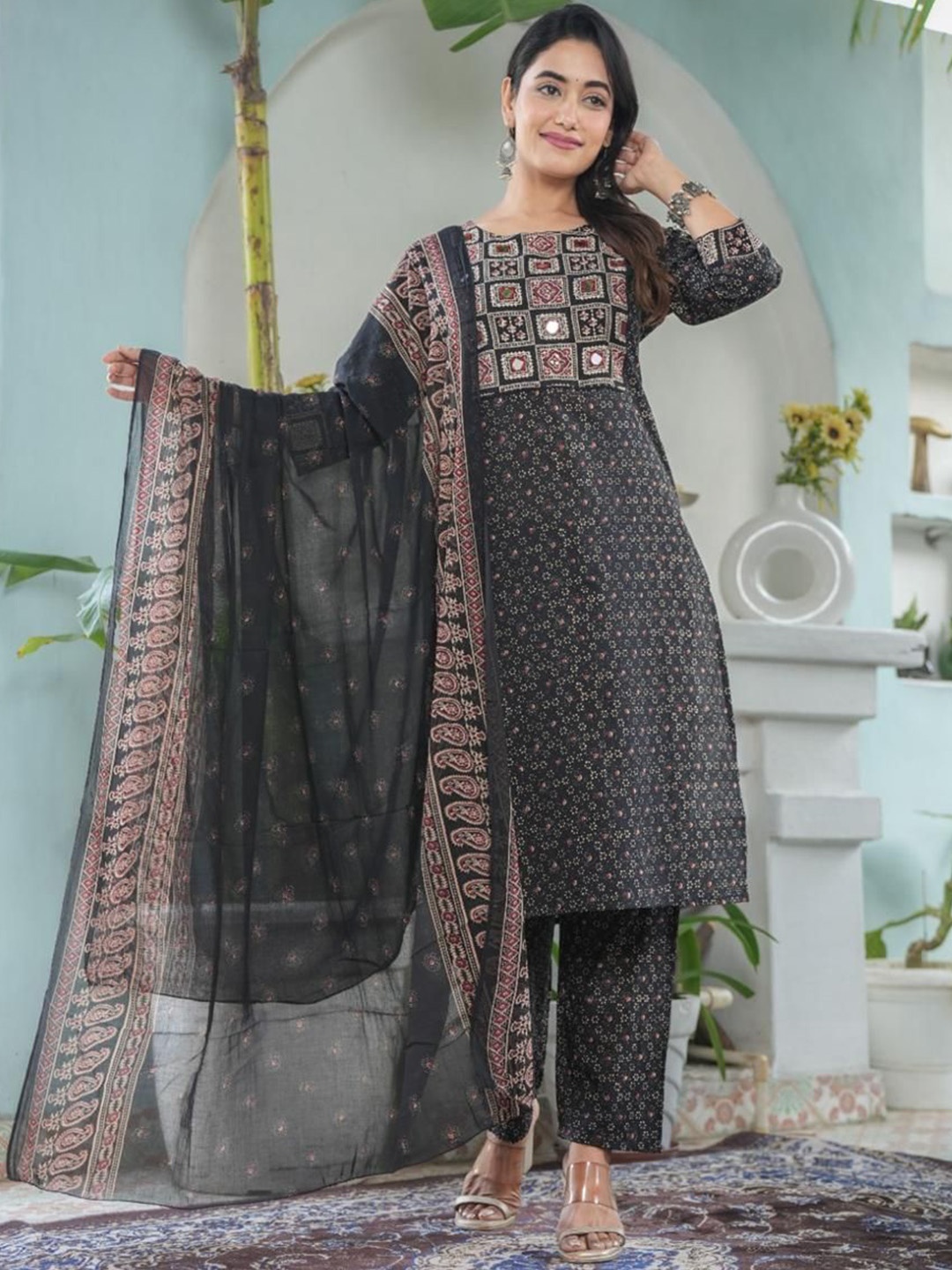 DARVIKAA COLLECTION Floral Printed Mirror Work Straight Kurta With Trousers & Dupatta, Grey
DARVIKAA COLLECTION Floral Printed Mirror Work Straight Kurta With Trousers & Dupatta, Grey