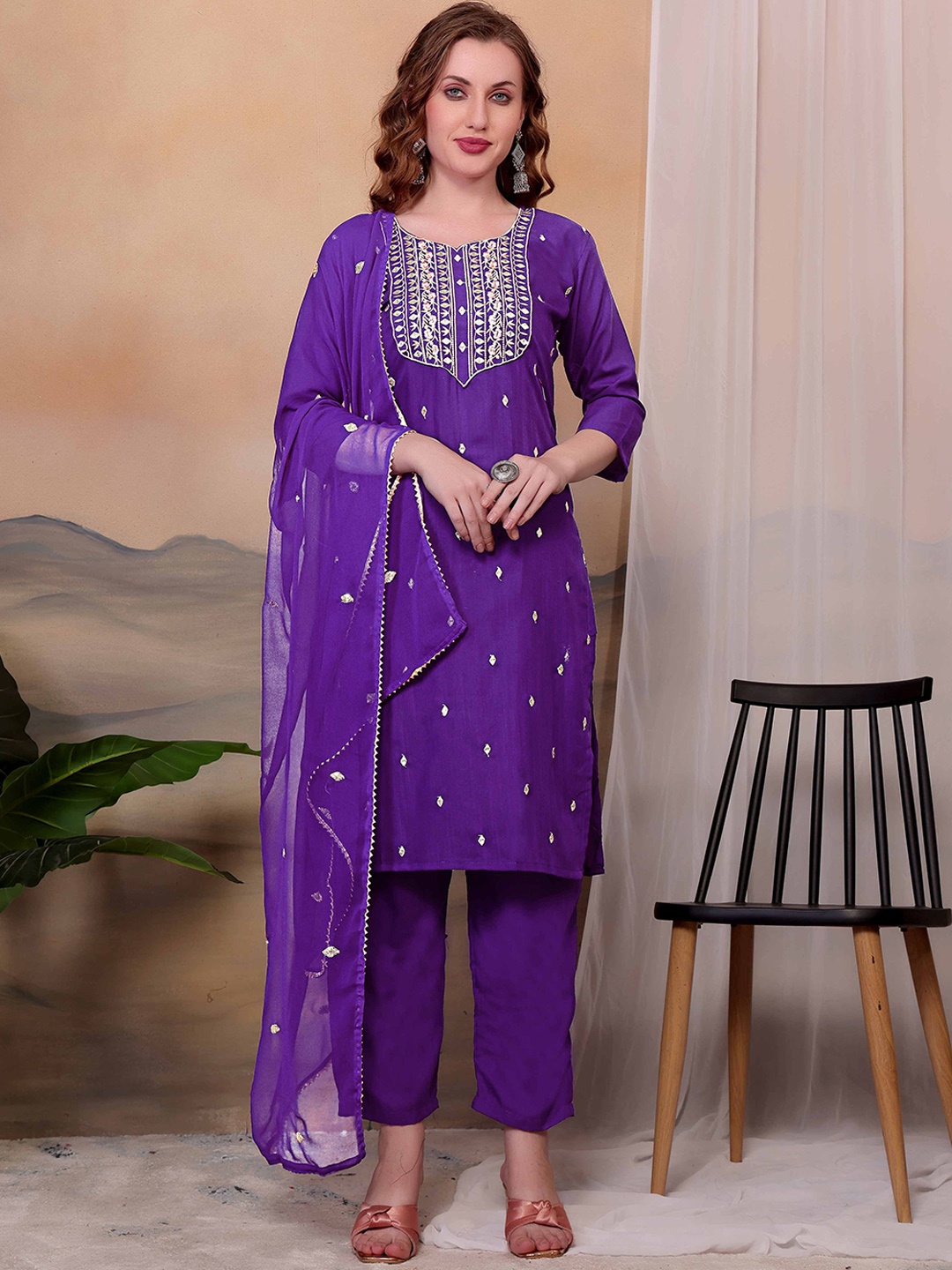 Ethnic 3 You Floral Embroidered Sequinned Pure Cotton Kurta With Trousers & Dupatta, Purple
Ethnic 3 You Floral Embroidered Sequinned Pure Cotton Kurta With Trousers & Dupatta, Purple