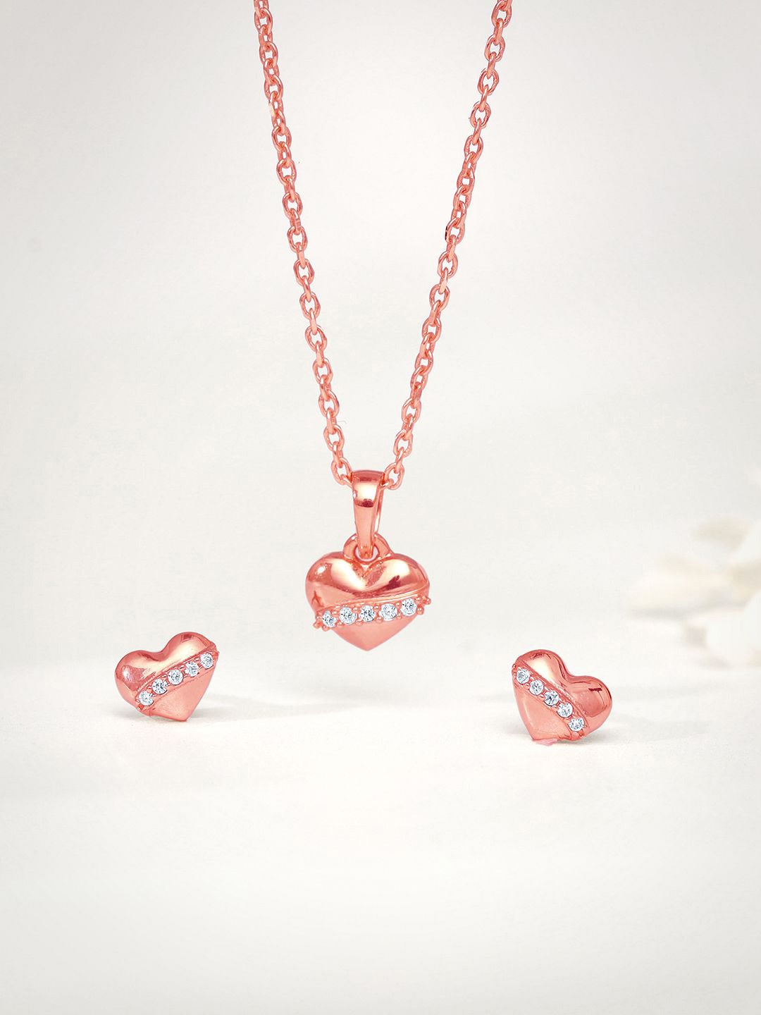 GIVA 925 Sterling Silver Rose Gold-Plated Zircon Heart Shaped Locket Love Jewellery Set
GIVA 925 Sterling Silver Rose Gold-Plated Zircon Heart Shaped Locket Love Jewellery Set