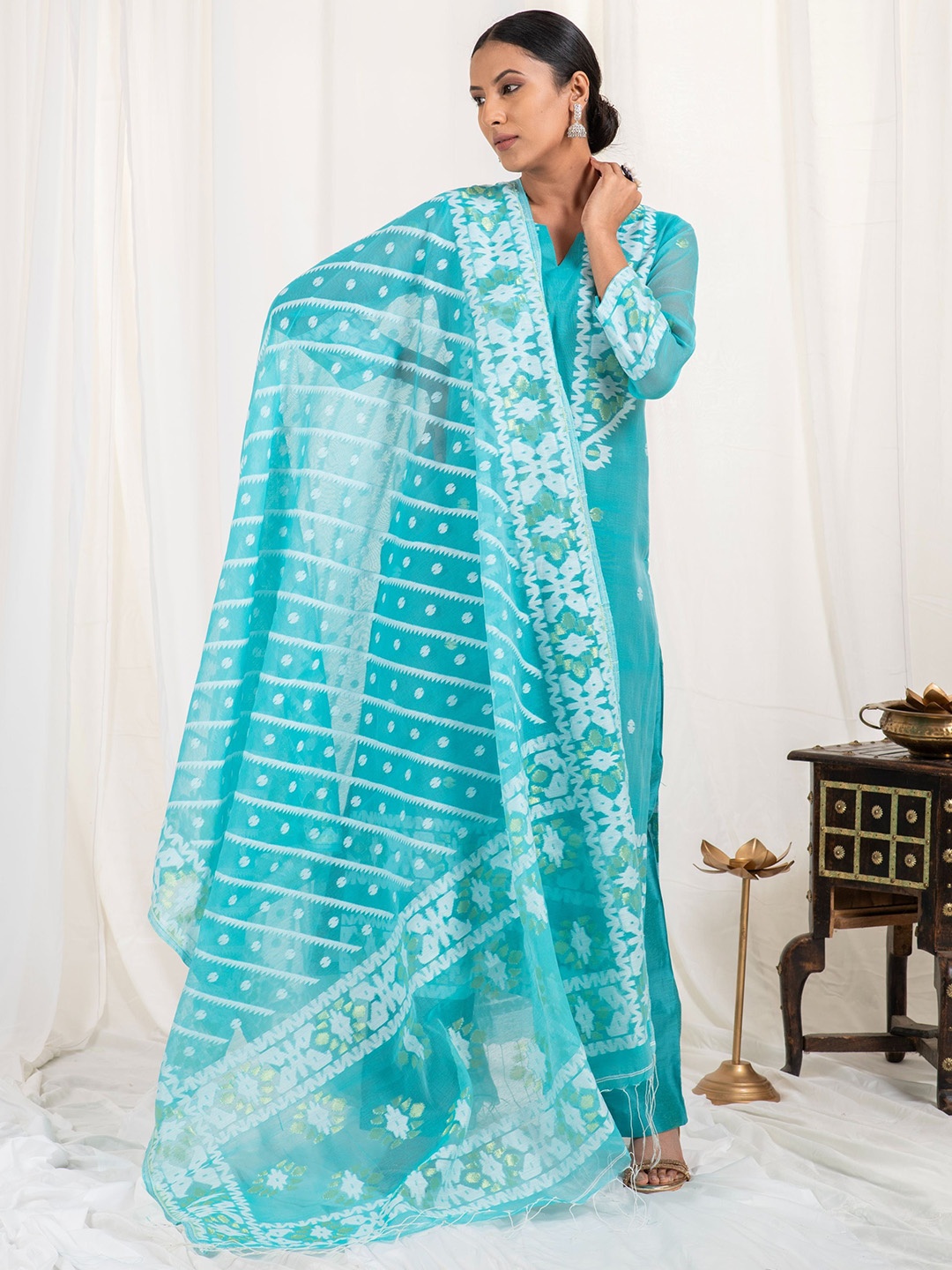 Kasturi Creations Ethnic Motifs Woven Design Pure Cotton Kurta With Trousers And Dupatta, Blue
Kasturi Creations Ethnic Motifs Woven Design Pure Cotton Kurta With Trousers And Dupatta, Blue