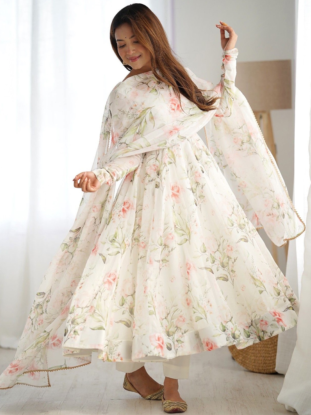 Yara Creation Floral Printed Pure Soft Organza Silk Anarkali Kurta With Trousers & Dupatta, Off white
Yara Creation Floral Printed Pure Soft Organza Silk Anarkali Kurta With Trousers & Dupatta, Off white