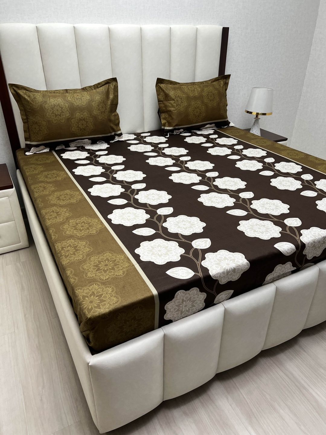 Pure Decor Passion Fur Brown Printed Pure Cotton 260TC King Bedsheet Set 2.28 m x 2.54 m
Pure Decor Passion Fur Brown Printed Pure Cotton 260TC King Bedsheet Set 2.28 m x 2.54 m