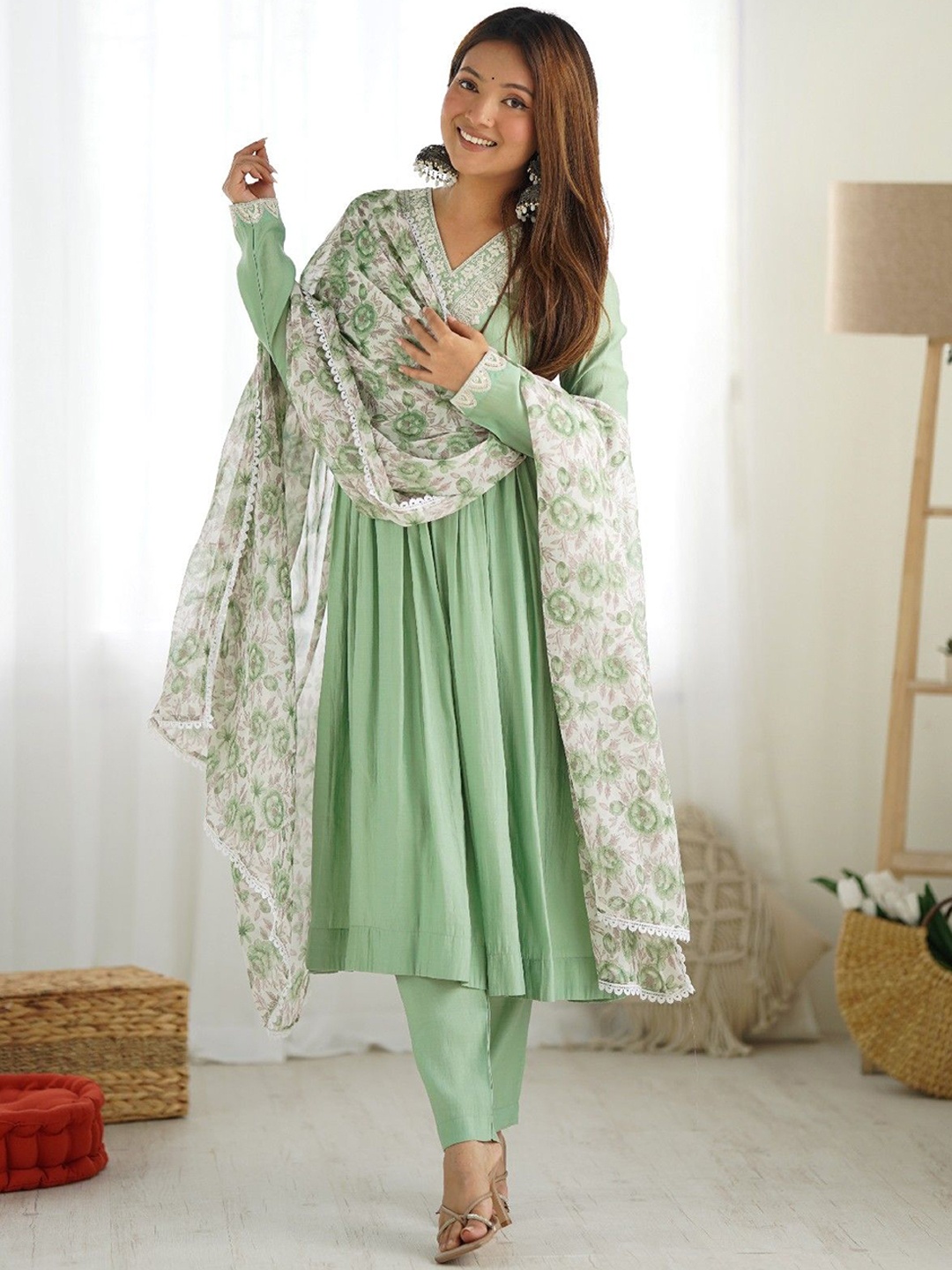 Yara Creation Floral Yoke Design Thread Work A-Line Kurta With Trousers & Dupatta, Sea green
Yara Creation Floral Yoke Design Thread Work A-Line Kurta With Trousers & Dupatta, Sea green