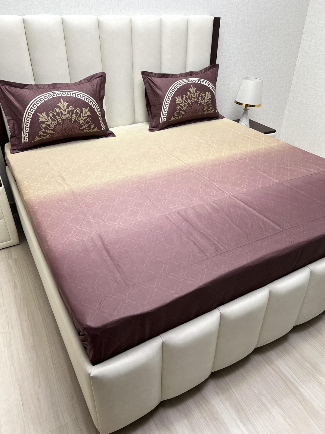 Pure Decor Royal Majestic Maroon Printed Pure Cotton 500TC King Bedsheet Set 2.74m x 2.74m
Pure Decor Royal Majestic Maroon Printed Pure Cotton 500TC King Bedsheet Set 2.74m x 2.74m