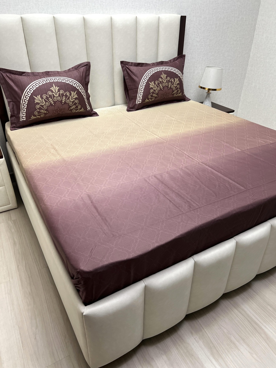 Pure Decor Royal Majestic Brown Printed Pure Cotton 330 TC King Bedsheet Set 2.74 x 2.74 m, Maroon
Pure Decor Royal Majestic Brown Printed Pure Cotton 330 TC King Bedsheet Set 2.74 x 2.74 m, Maroon