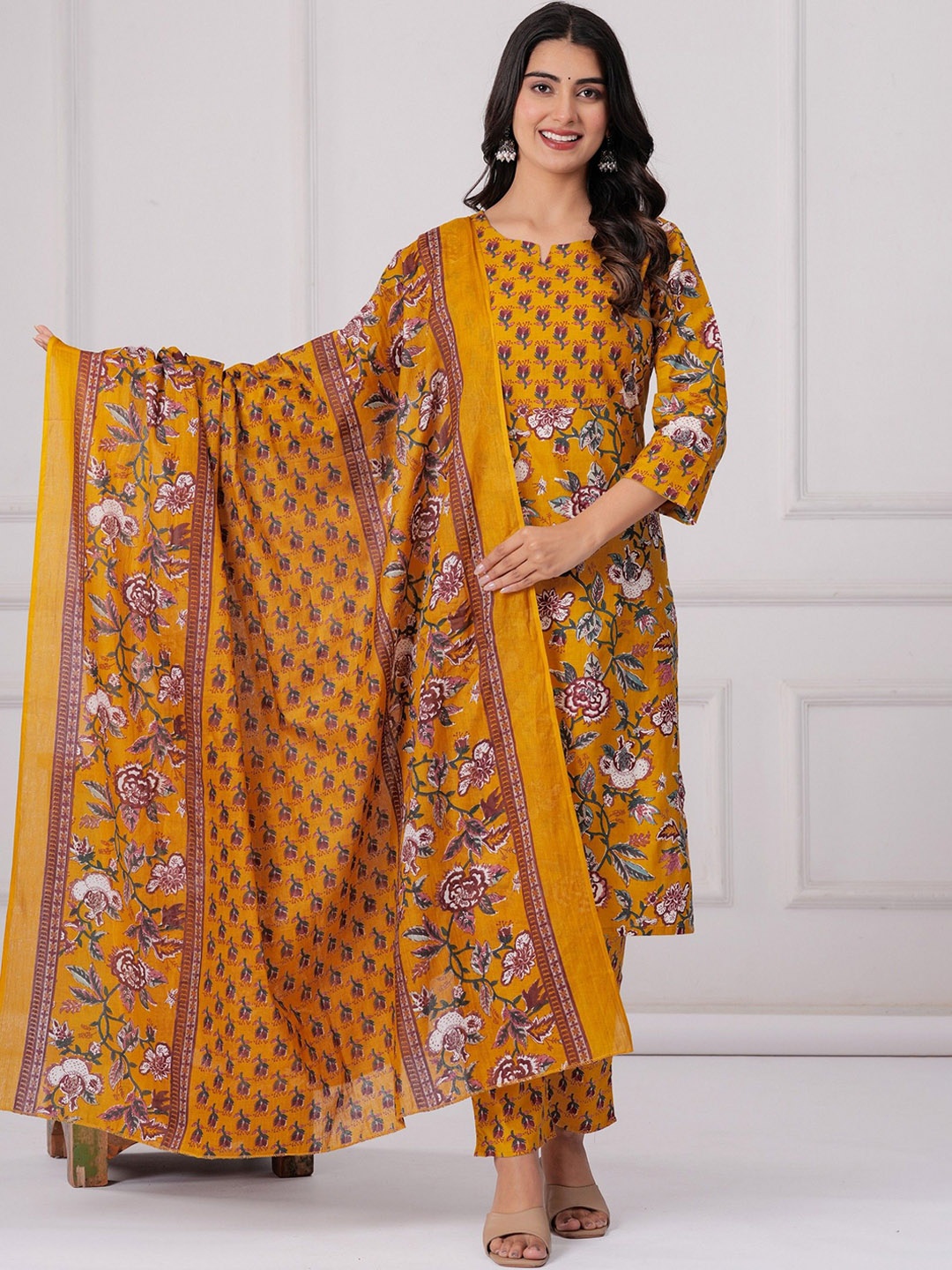 UT Venero Women Floral Printed Regular Pure Cotton Kurta with Trousers & With Dupatta, Yellow
UT Venero Women Floral Printed Regular Pure Cotton Kurta with Trousers & With Dupatta, Yellow