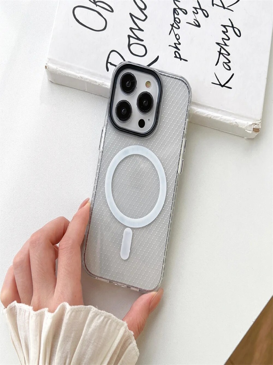 Luxury Kase LK085 Geometric Printed iPhone 14 Pro Max Magnetic Wireless Back Case, Transparent
Luxury Kase LK085 Geometric Printed iPhone 14 Pro Max Magnetic Wireless Back Case, Transparent