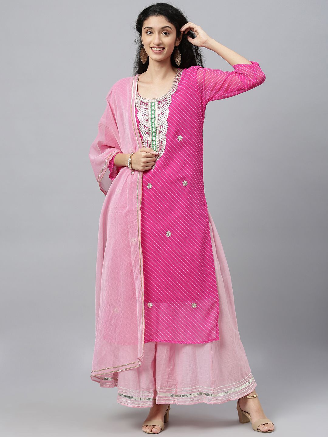 Geroo Luxe Women Floral Embroidered Regular Gotta Patti Kurti with Palazzos & With Dupatta, Pink
Geroo Luxe Women Floral Embroidered Regular Gotta Patti Kurti with Palazzos & With Dupatta, Pink