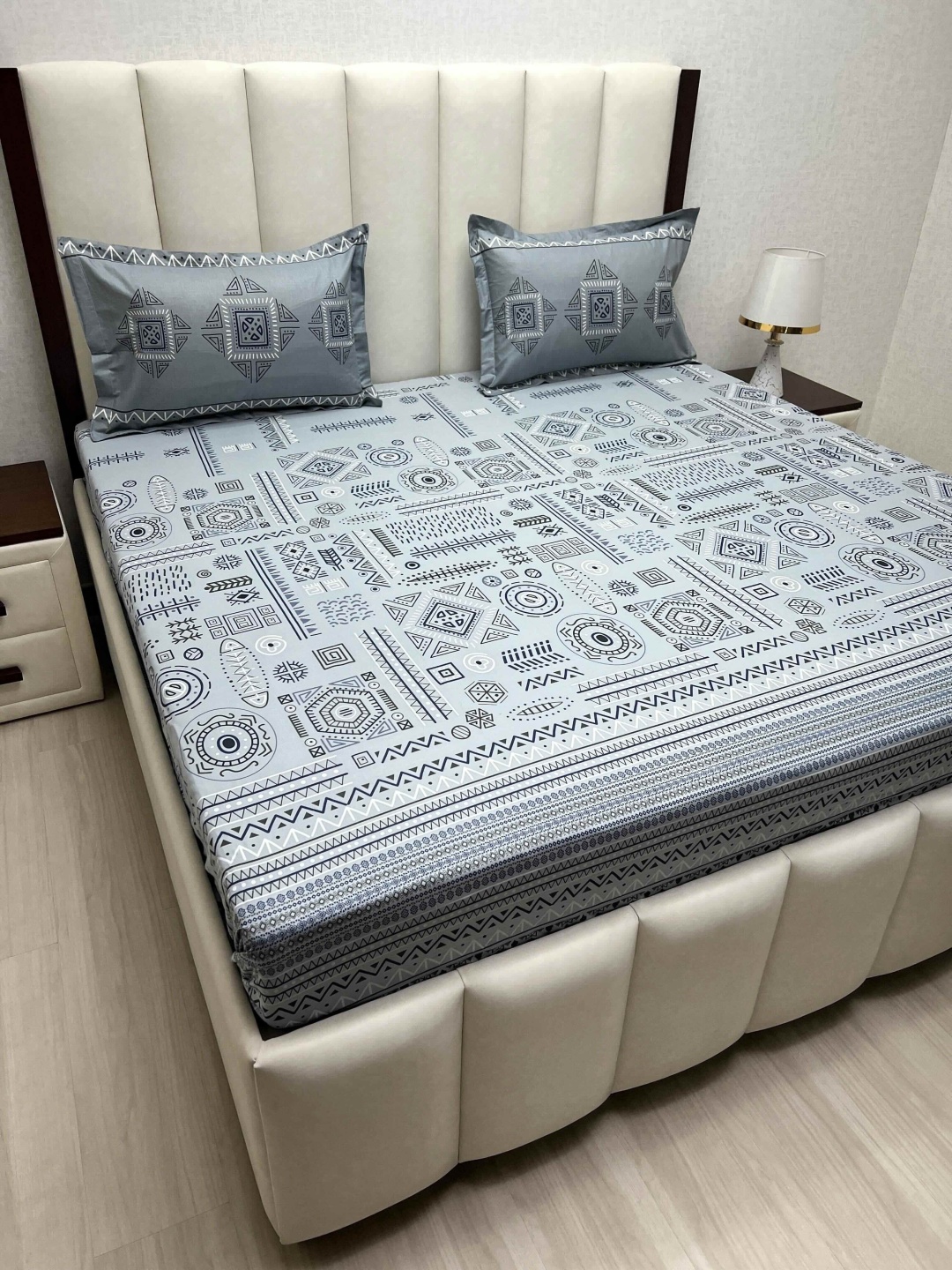 Pure Decor Cotton King Size Double Bed Bedsheet With 2 Pillow Covers 2.74m X 2.74m, Grey
Pure Decor Cotton King Size Double Bed Bedsheet With 2 Pillow Covers 2.74m X 2.74m, Grey