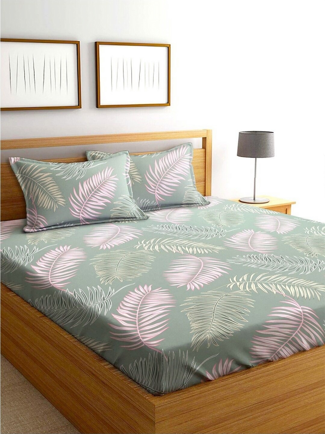 THE little BIG STORE Fluorescent Green & White Floral 260 TC King Bedsheet with 2 Pillow Covers
THE little BIG STORE Fluorescent Green & White Floral 260 TC King Bedsheet with 2 Pillow Covers