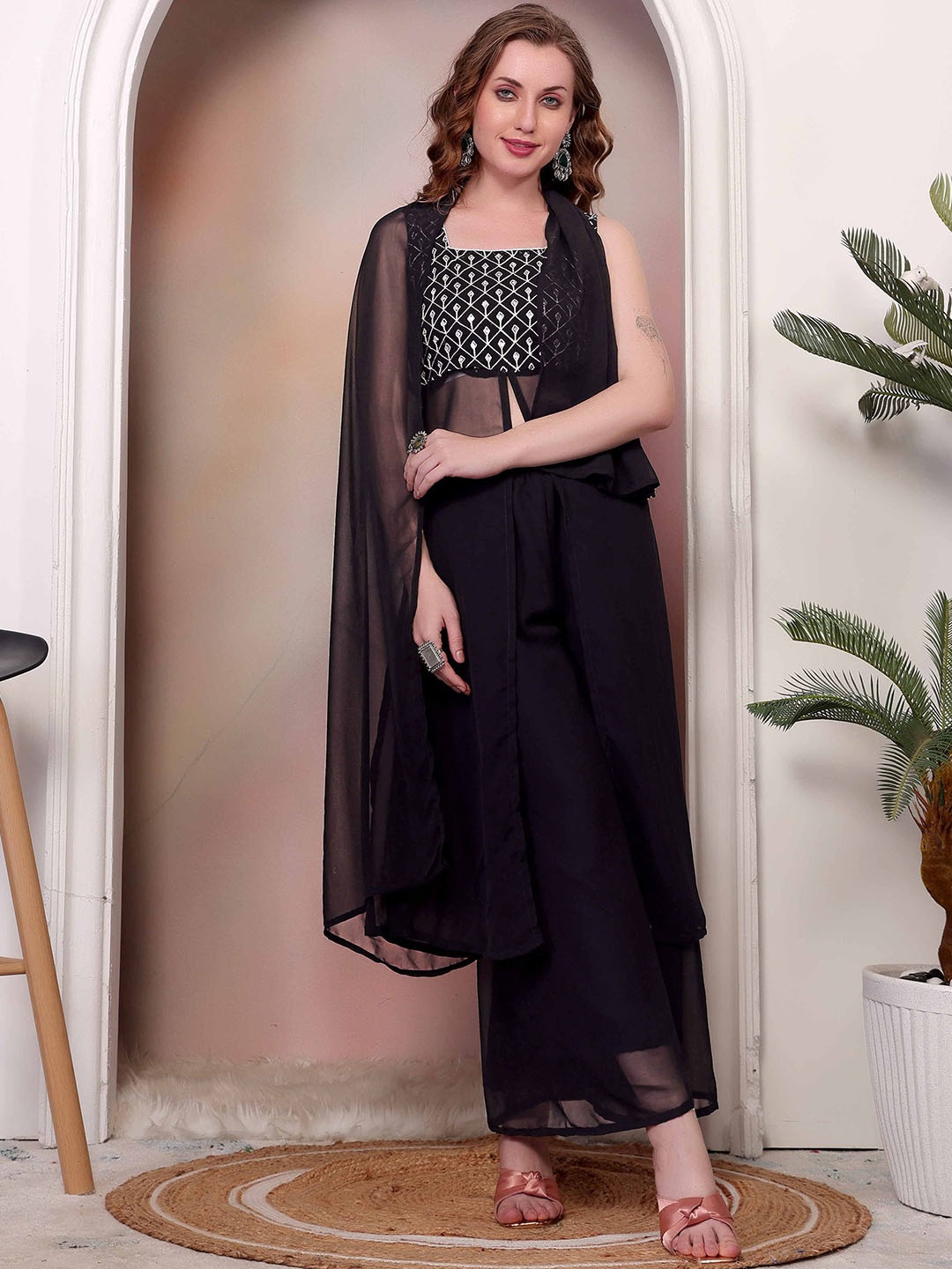 Ethnic 3 You Floral Yoke Design Empire Sequinned Pure Cotton Kurta With Palazzo & Dupatta, Black
Ethnic 3 You Floral Yoke Design Empire Sequinned Pure Cotton Kurta With Palazzo & Dupatta, Black