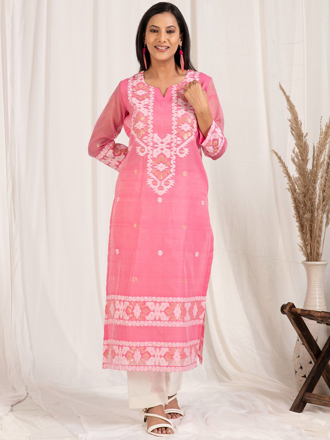 Kasturi Creations Ethnic Motifs Woven Design Pure Cotton Kurta With Trousers And Dupatta, Pink
Kasturi Creations Ethnic Motifs Woven Design Pure Cotton Kurta With Trousers And Dupatta, Pink