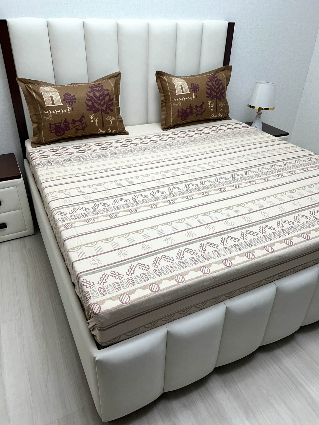 Pure Decor Cotton King Size Double Bed Bedsheet With 2 Pillow Covers 2.74m X 2.74m, Brown
Pure Decor Cotton King Size Double Bed Bedsheet With 2 Pillow Covers 2.74m X 2.74m, Brown