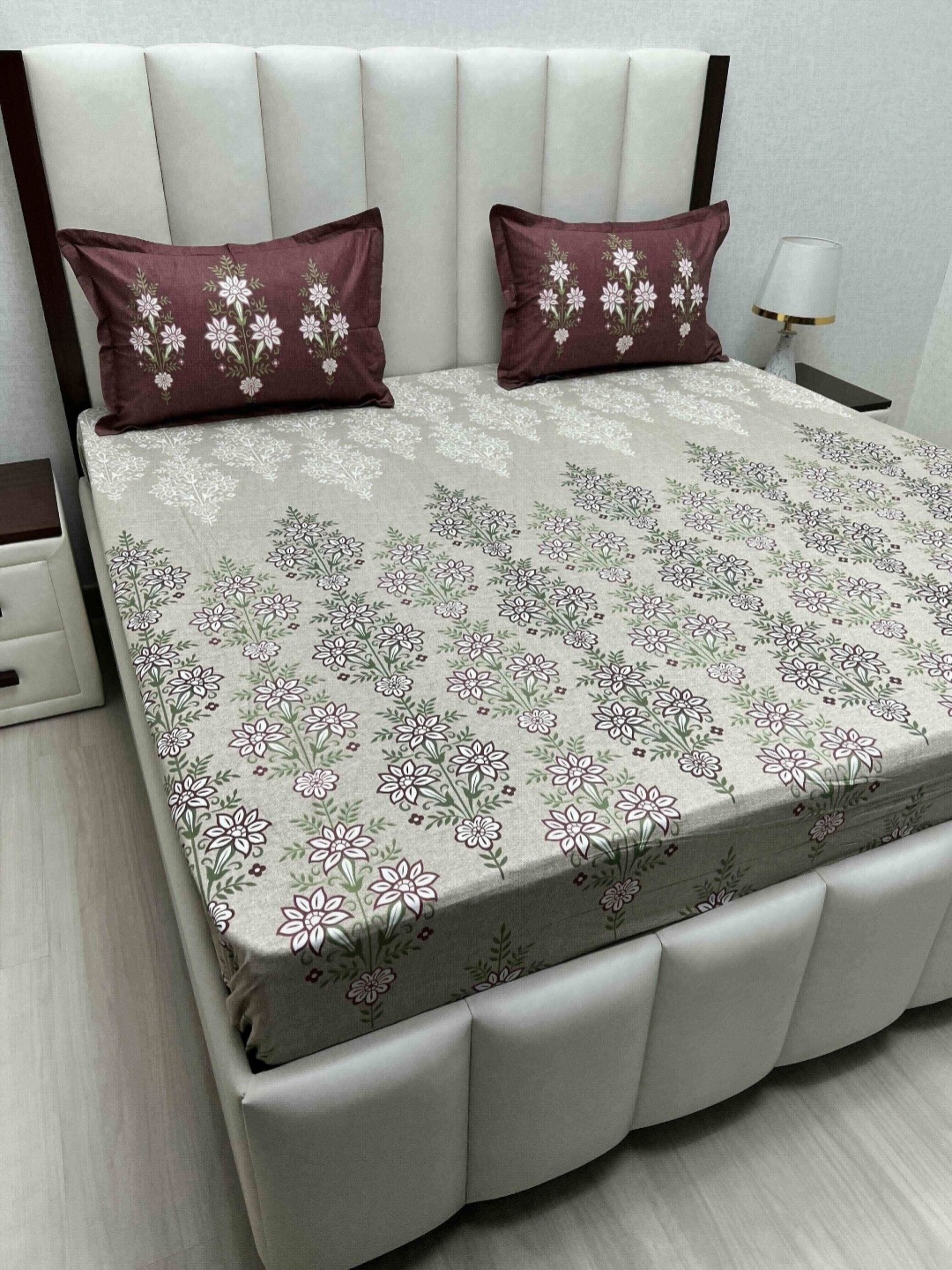 Pure Decor Cotton King Size Double Bed Bedsheet With 2 Pillow Covers 2.74m X 2.74m, Green
Pure Decor Cotton King Size Double Bed Bedsheet With 2 Pillow Covers 2.74m X 2.74m, Green